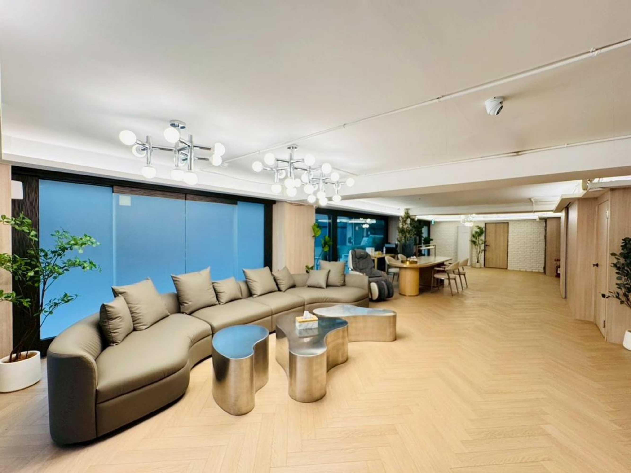 Gift card for Kiwi Express Hotel