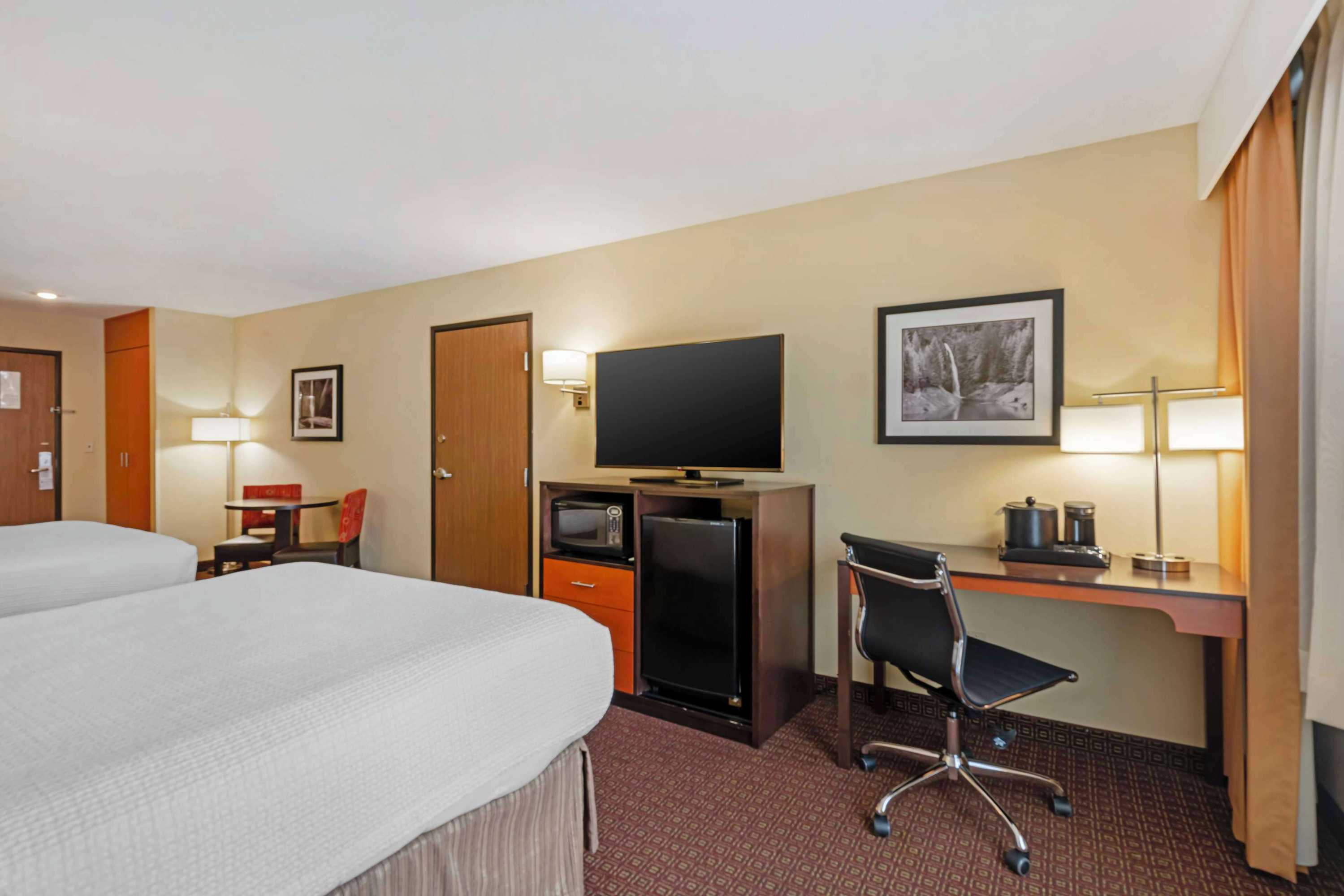 Gift card for Best Western Cascade Inn & Suites Gift card for Best Western Cascade Inn & Suites