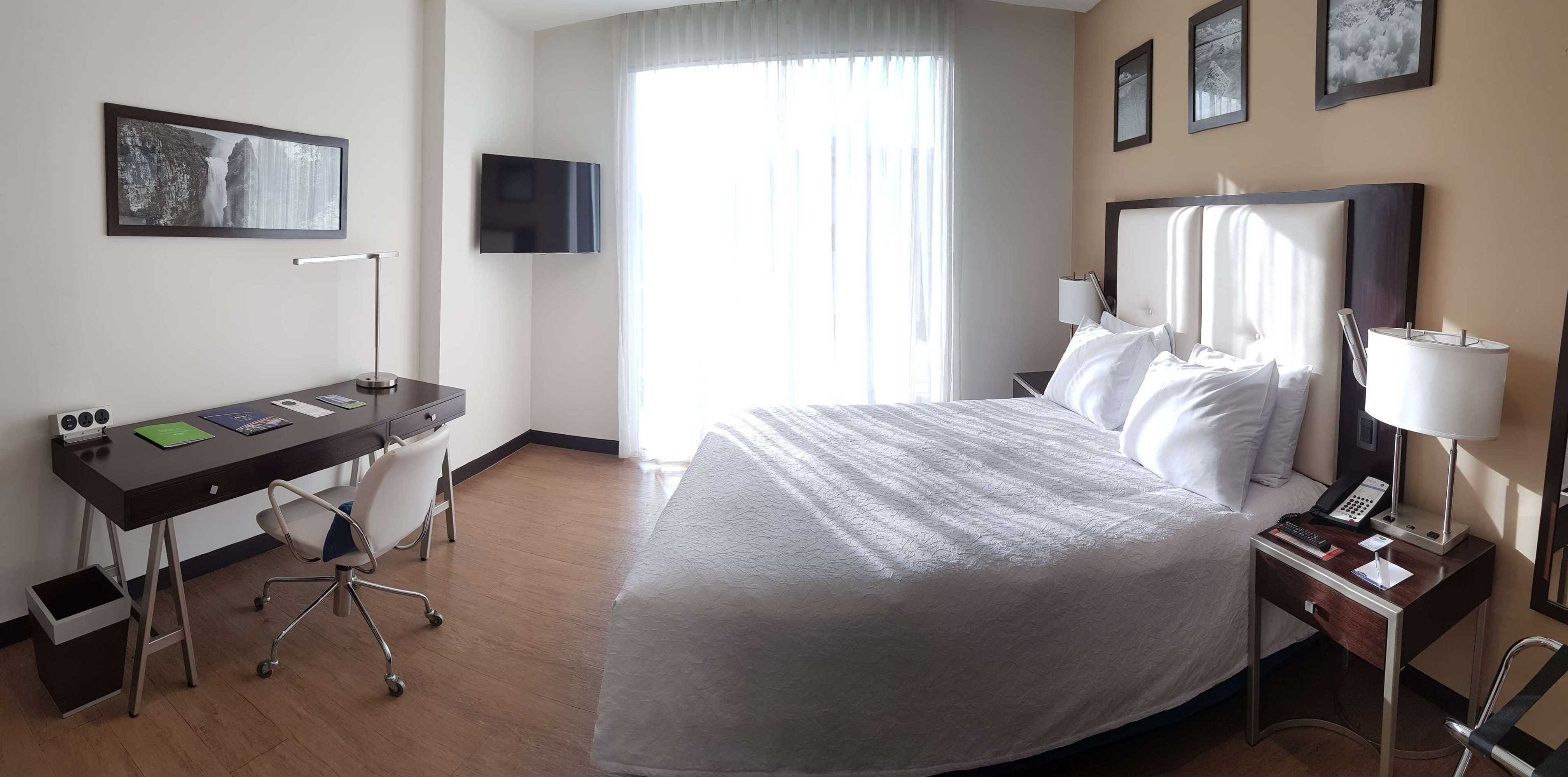 Gift card for Hampton by Hilton Santa Cruz/equipetrol, Bolivia Gift card for Hampton by Hilton Santa Cruz/equipetrol, Bolivia
