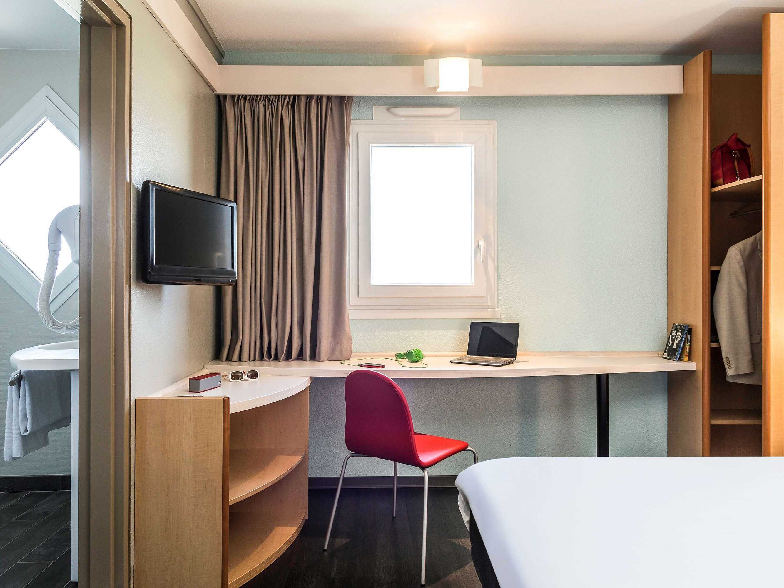 Gift card for Ibis Thonon Centre Hotel Gift card for Ibis Thonon Centre Hotel