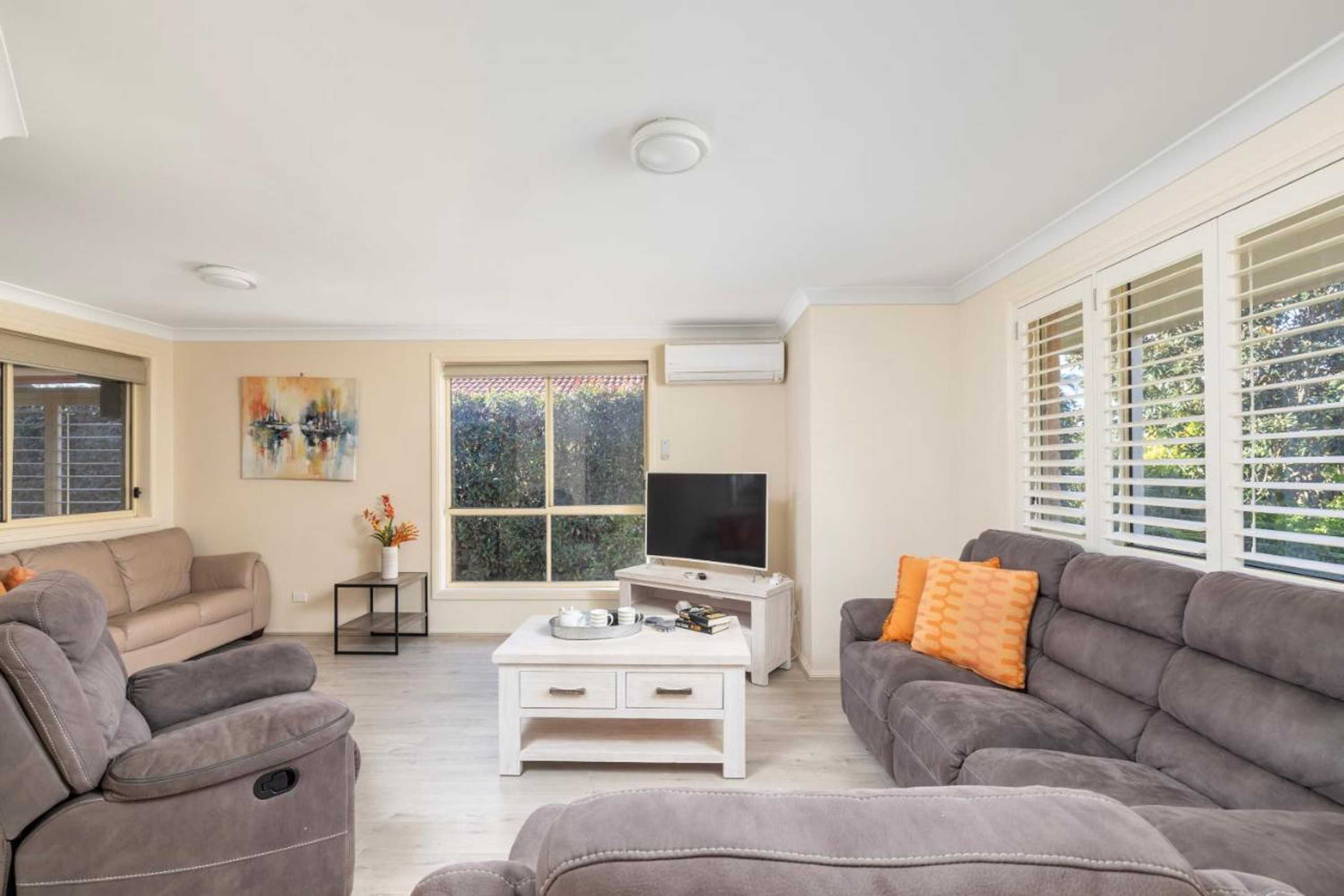 Gift card for Pawprints, 123 Bagnalls Beach Road