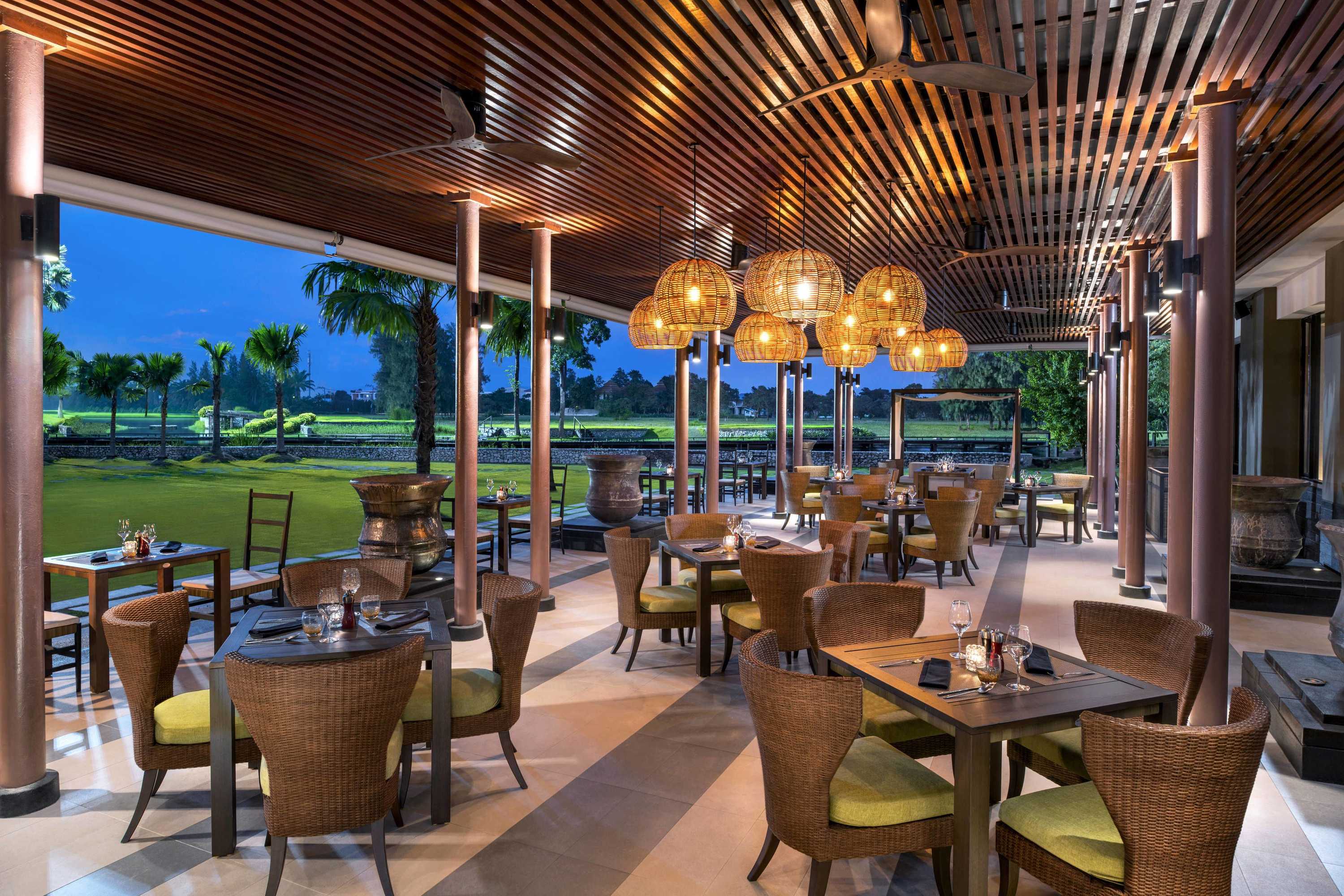 Gift card for Le Meridien Suvarnabhumi, Bangkok Golf Resort & Spa Gift card for Le Meridien Suvarnabhumi, Bangkok Golf Resort & Spa