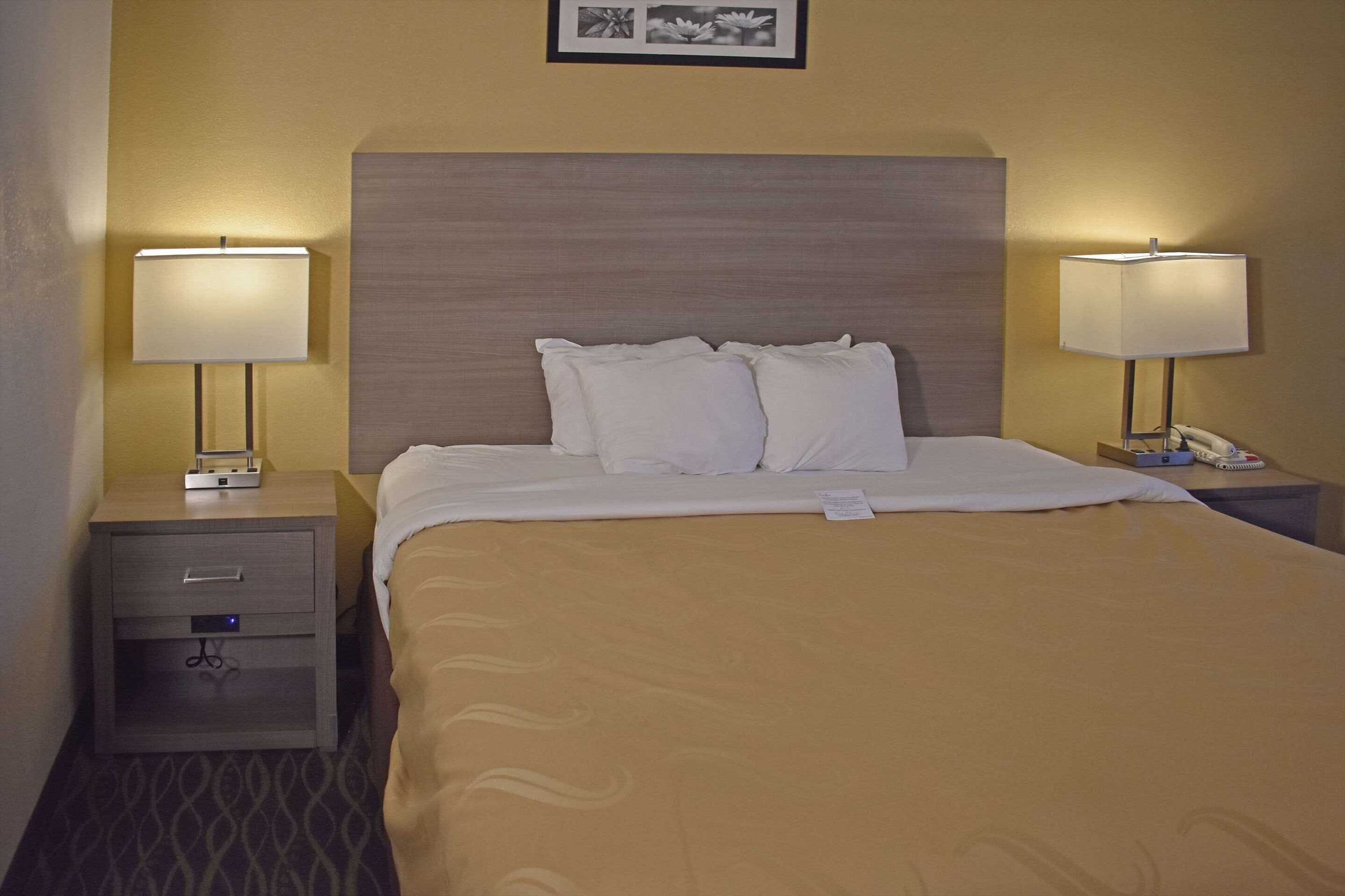 Gift card for Quality Inn & Suites Kearneysville - Martinsburg Gift card for Quality Inn & Suites Kearneysville - Martinsburg