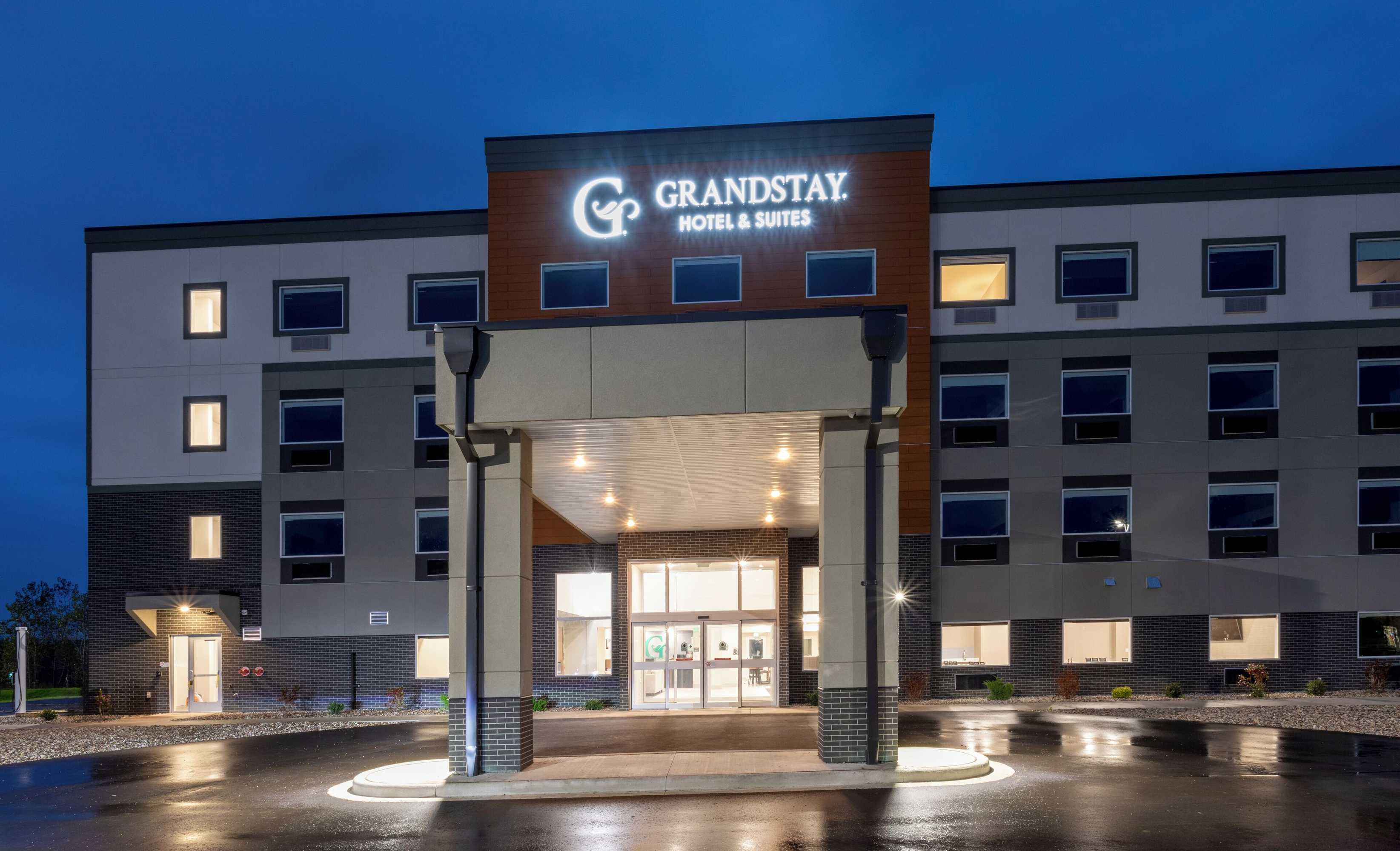 Gift card for Grandstay Hotel & Suites Kaukauna