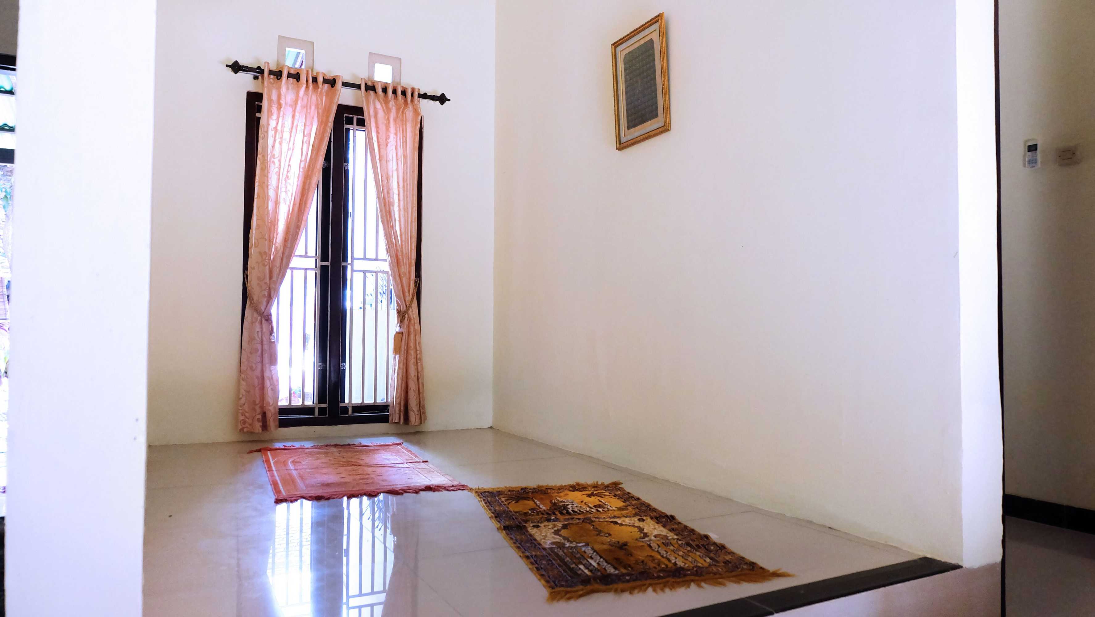 Gift card for Homestay Tegal Kota by Simply Homy Gift card for Homestay Tegal Kota by Simply Homy