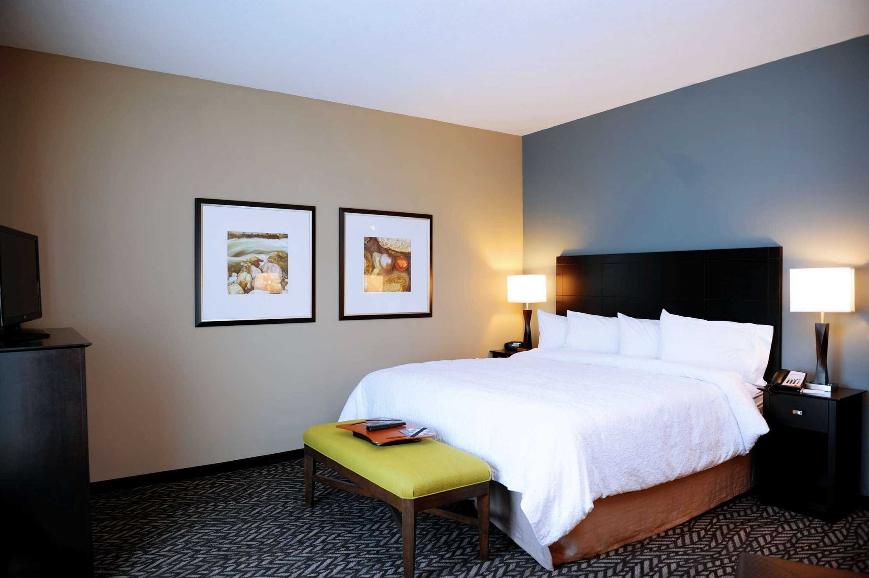 Gift card for Hampton Inn Crystal River, FL Gift card for Hampton Inn Crystal River, FL