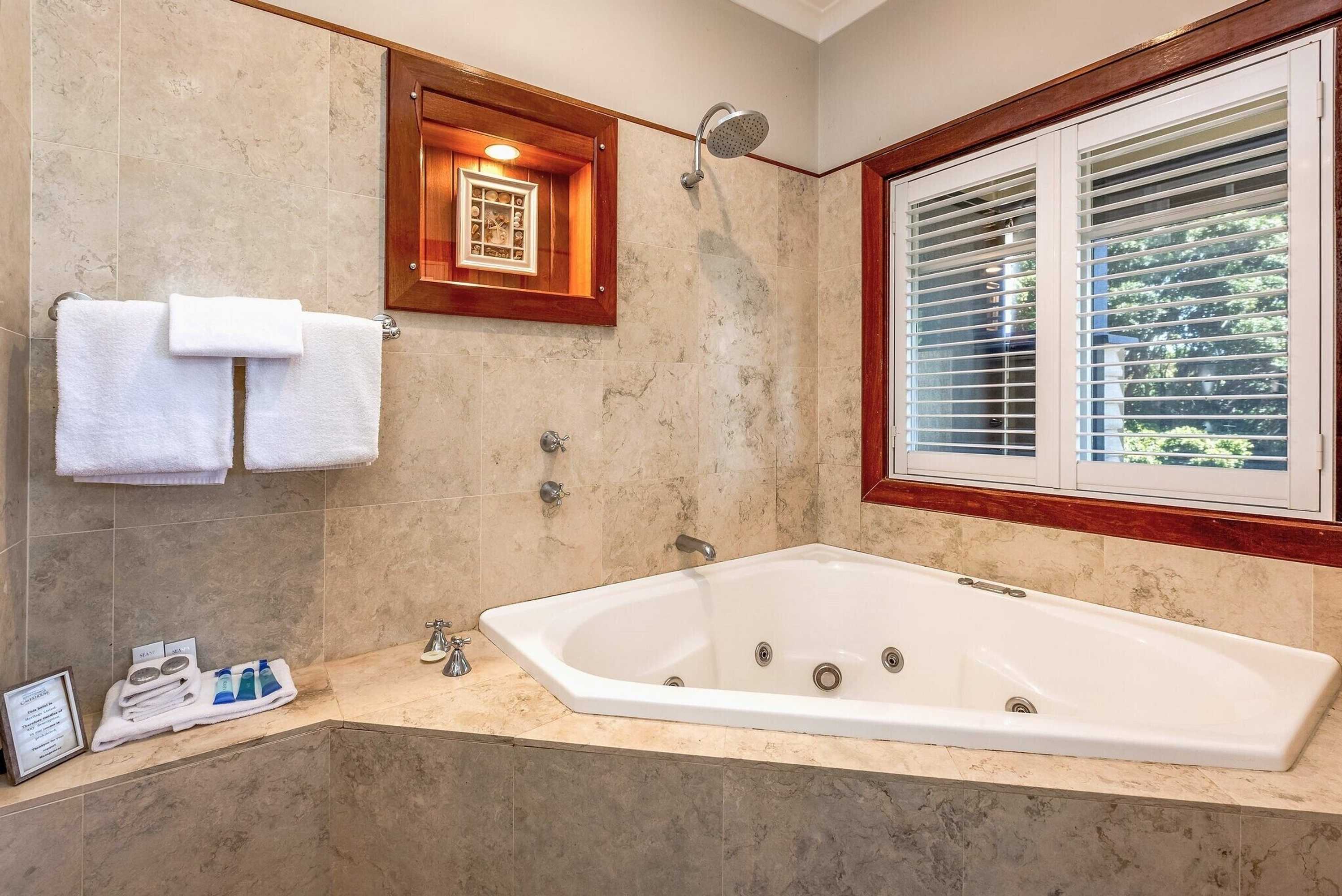 Gift card for Caves House Hotel & Apartments Yallingup Gift card for Caves House Hotel & Apartments Yallingup