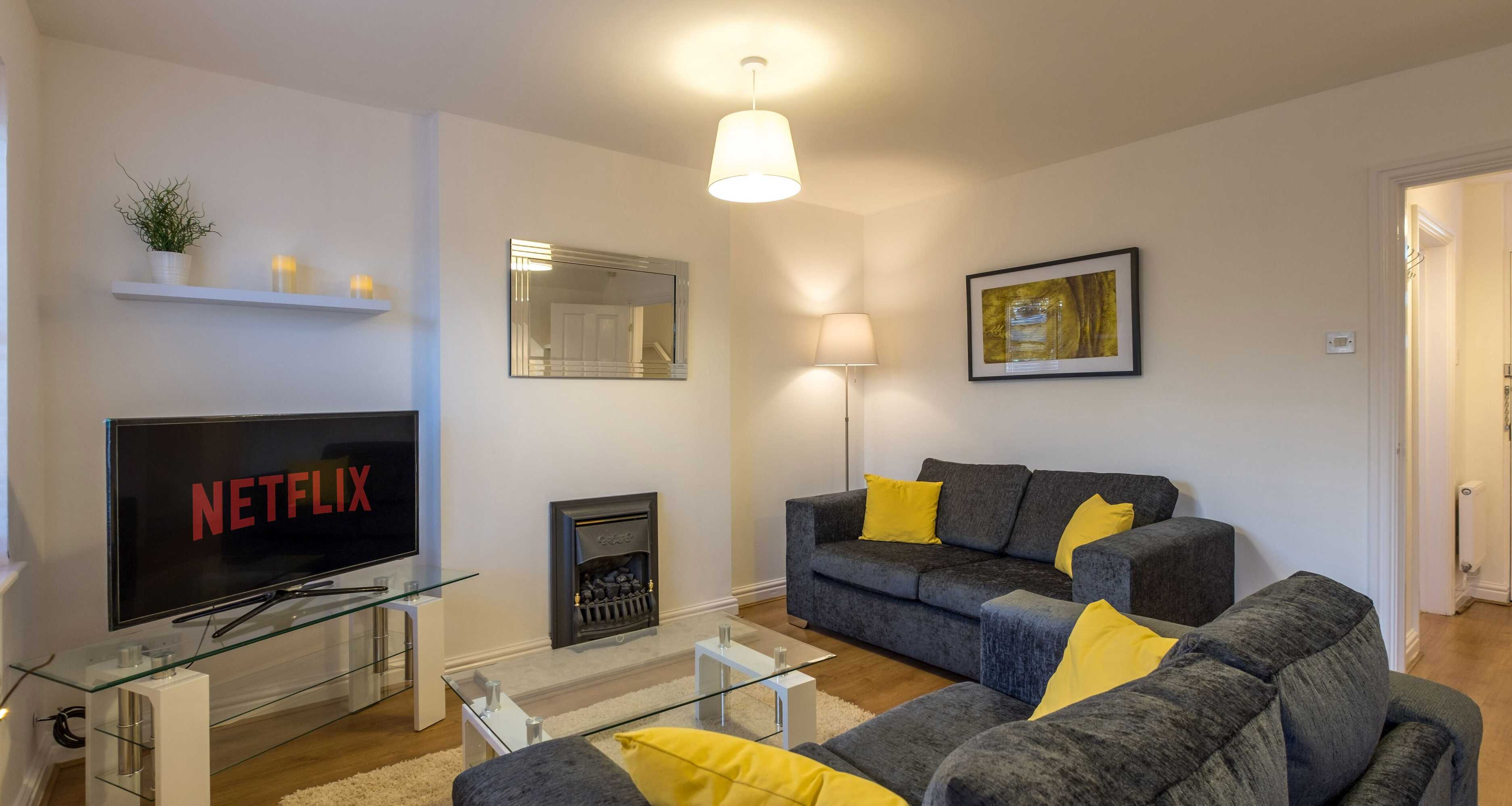 Gift card for Cheshire Lodge - Contractors, Professionals, Families Winsford Gift card for Cheshire Lodge - Contractors, Professionals, Families Winsford