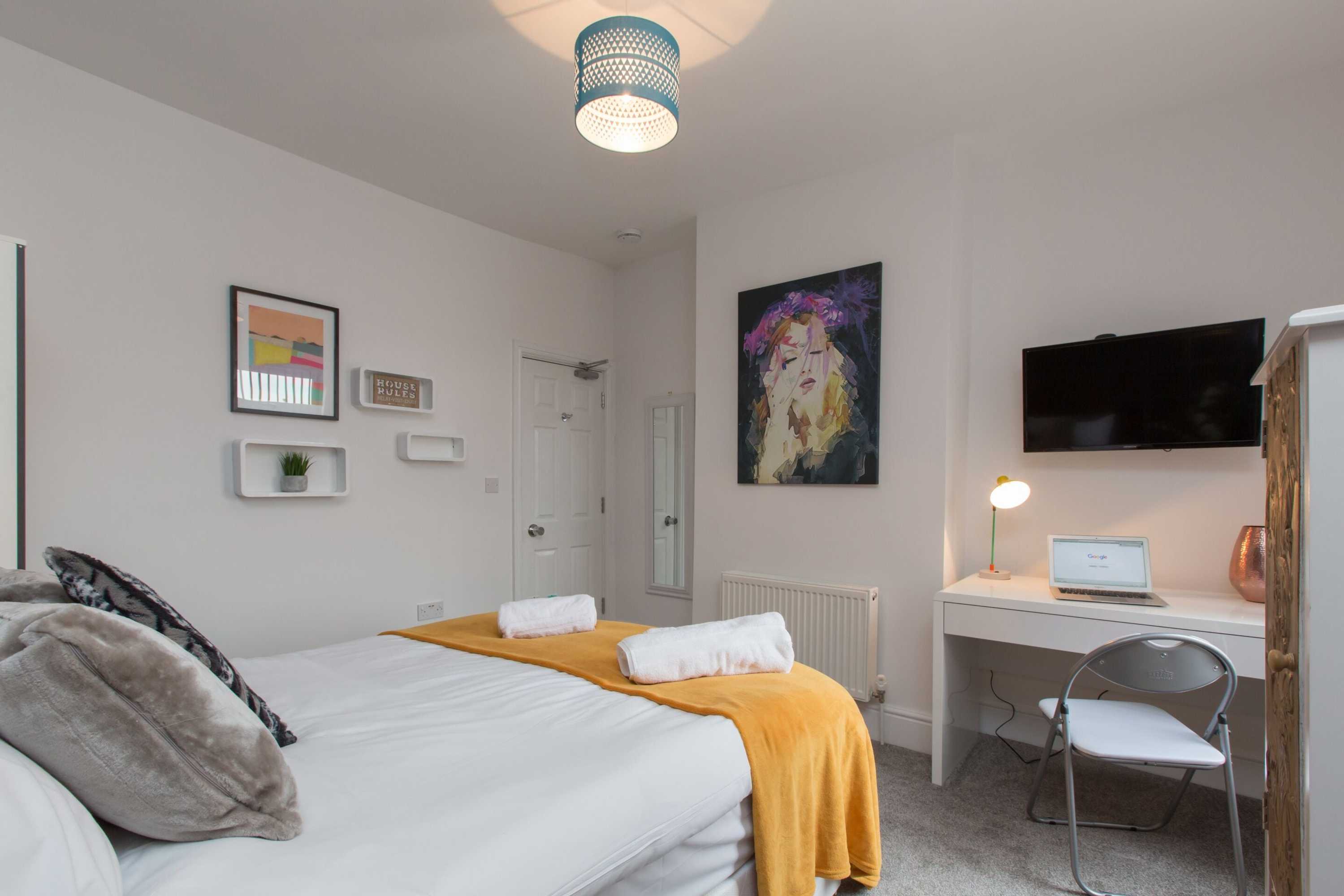 Gift card for Townhouse @ 130 West Street Crewe