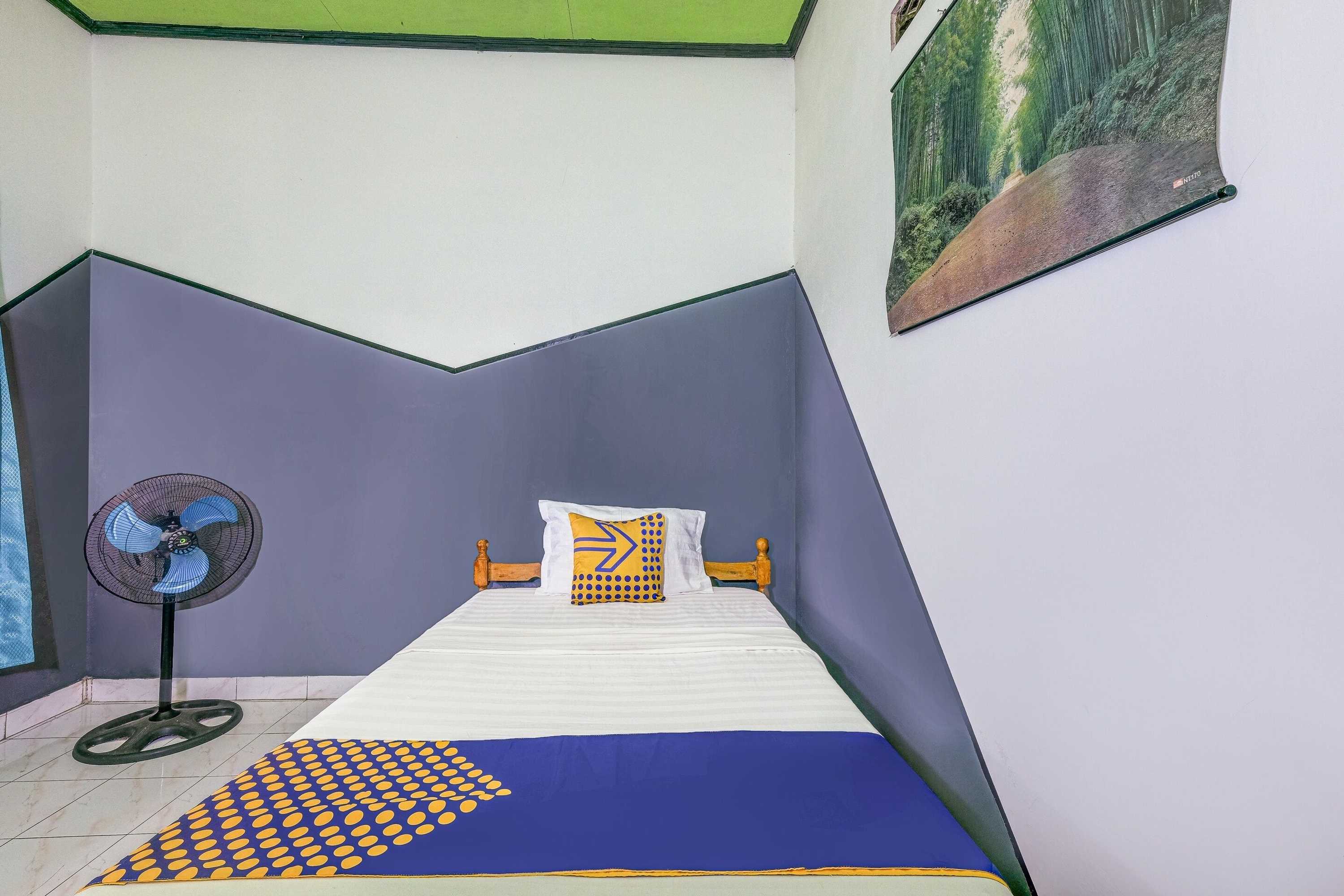 Gift card for Oyo Homes 90987 Desa Wisata Gabugan Syariah