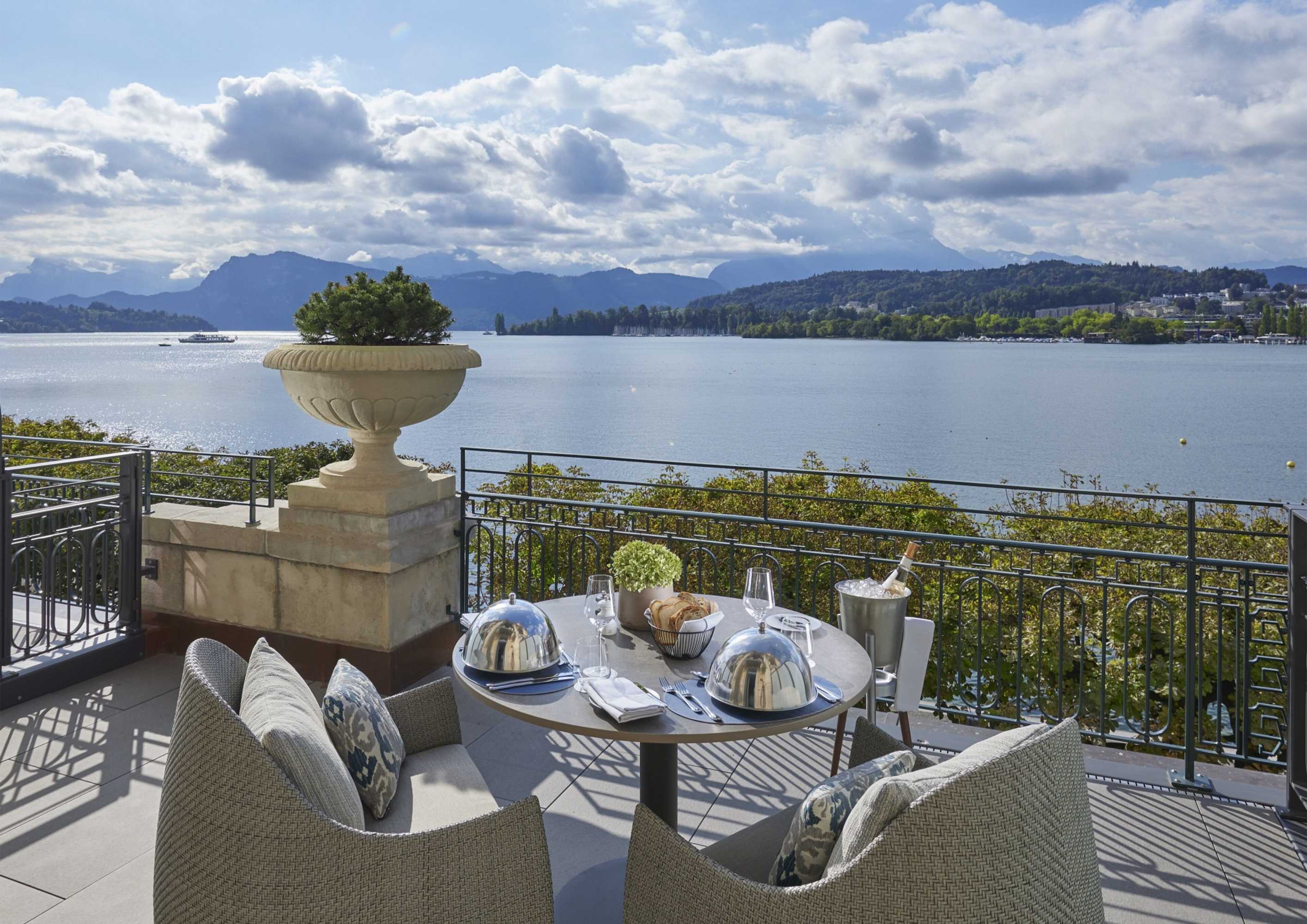 Gift card for Mandarin Oriental Palace, Luzern Gift card for Mandarin Oriental Palace, Luzern