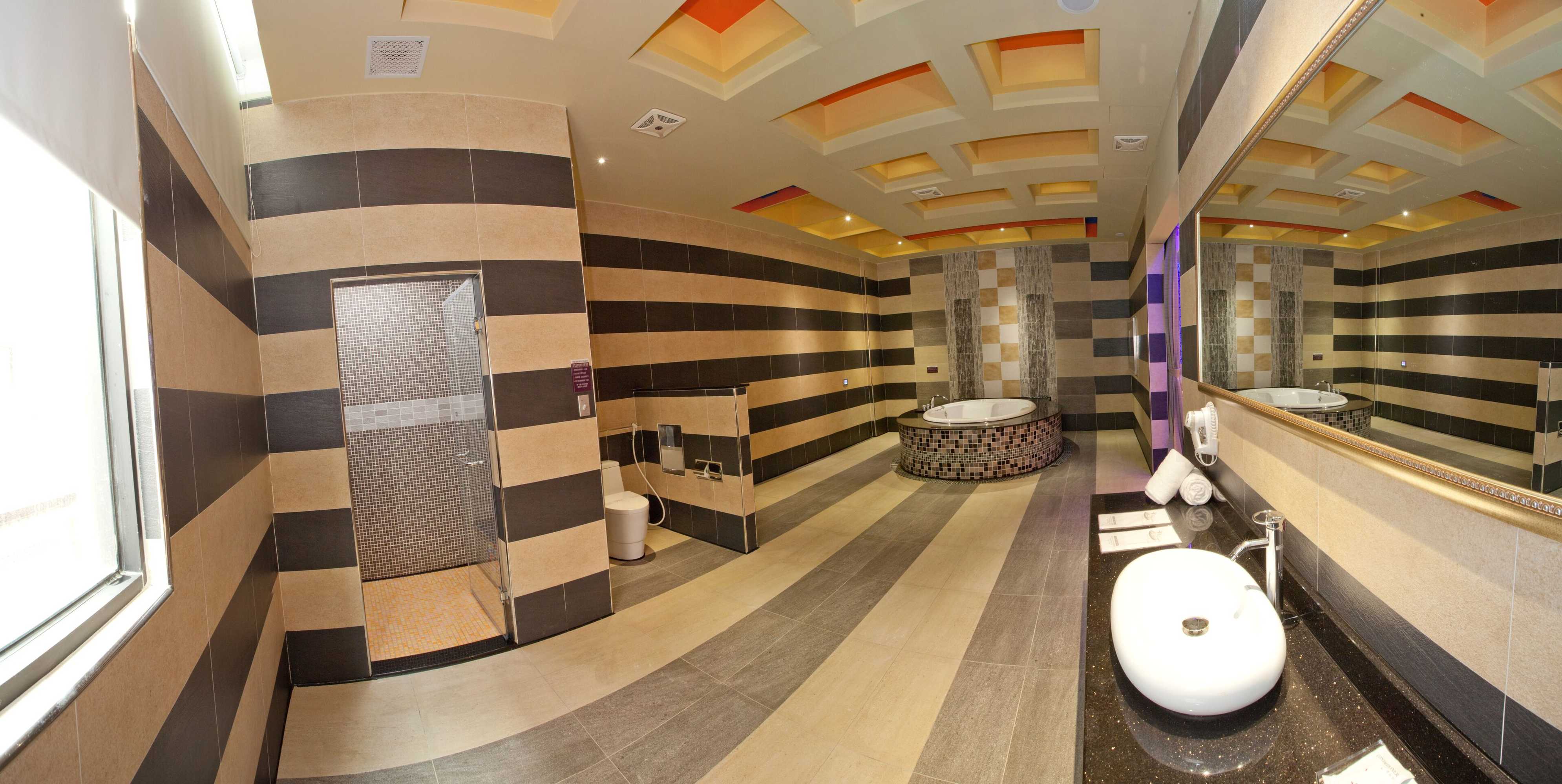 Gift card for Wei Feng Exquisite Hotel Nanzi Branch Gift card for Wei Feng Exquisite Hotel Nanzi Branch