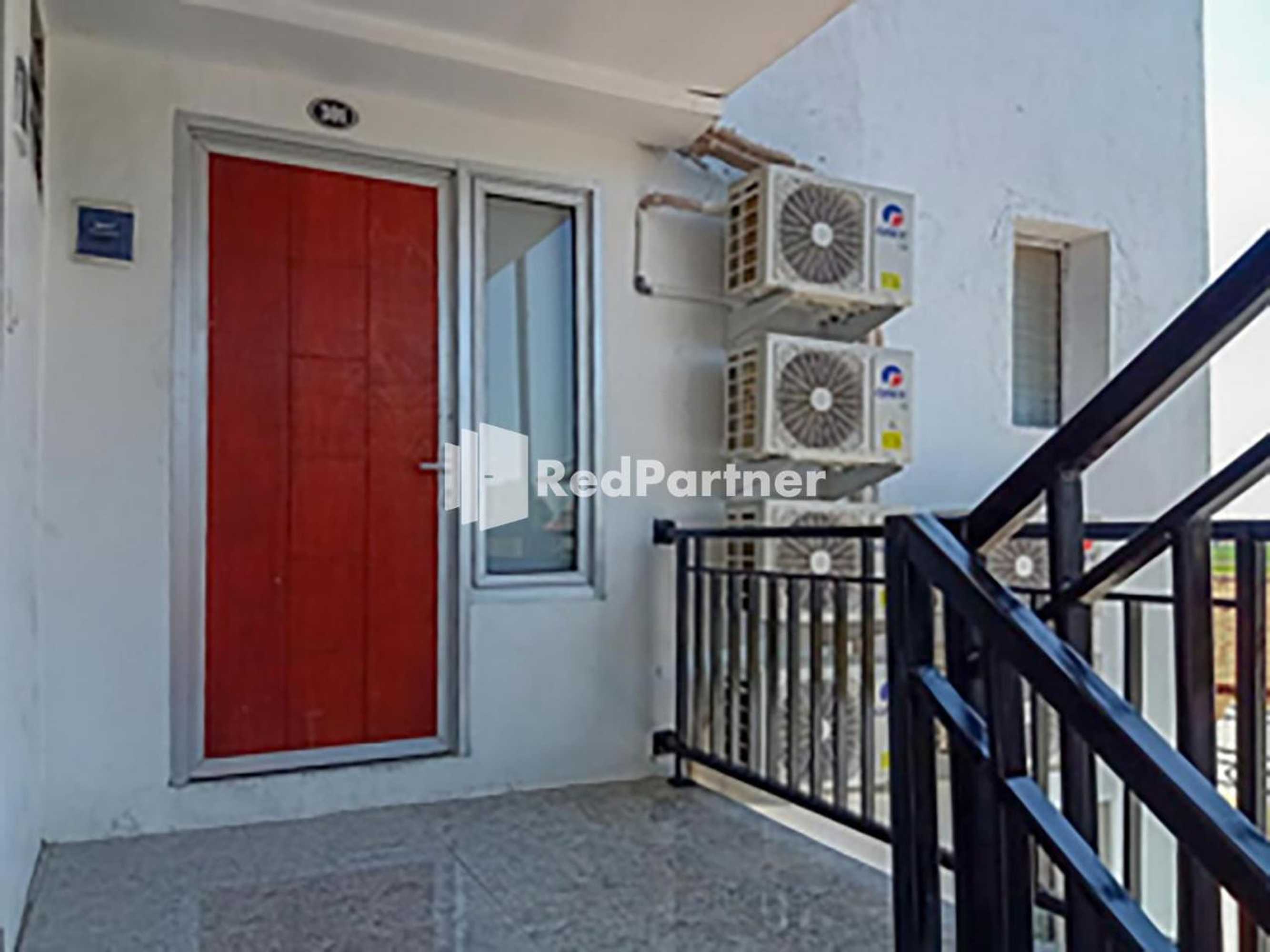 Gift card for Hotel Trikatu Kendal Near Taman Kota Weleri Mitra Reddoorz Gift card for Hotel Trikatu Kendal Near Taman Kota Weleri Mitra Reddoorz