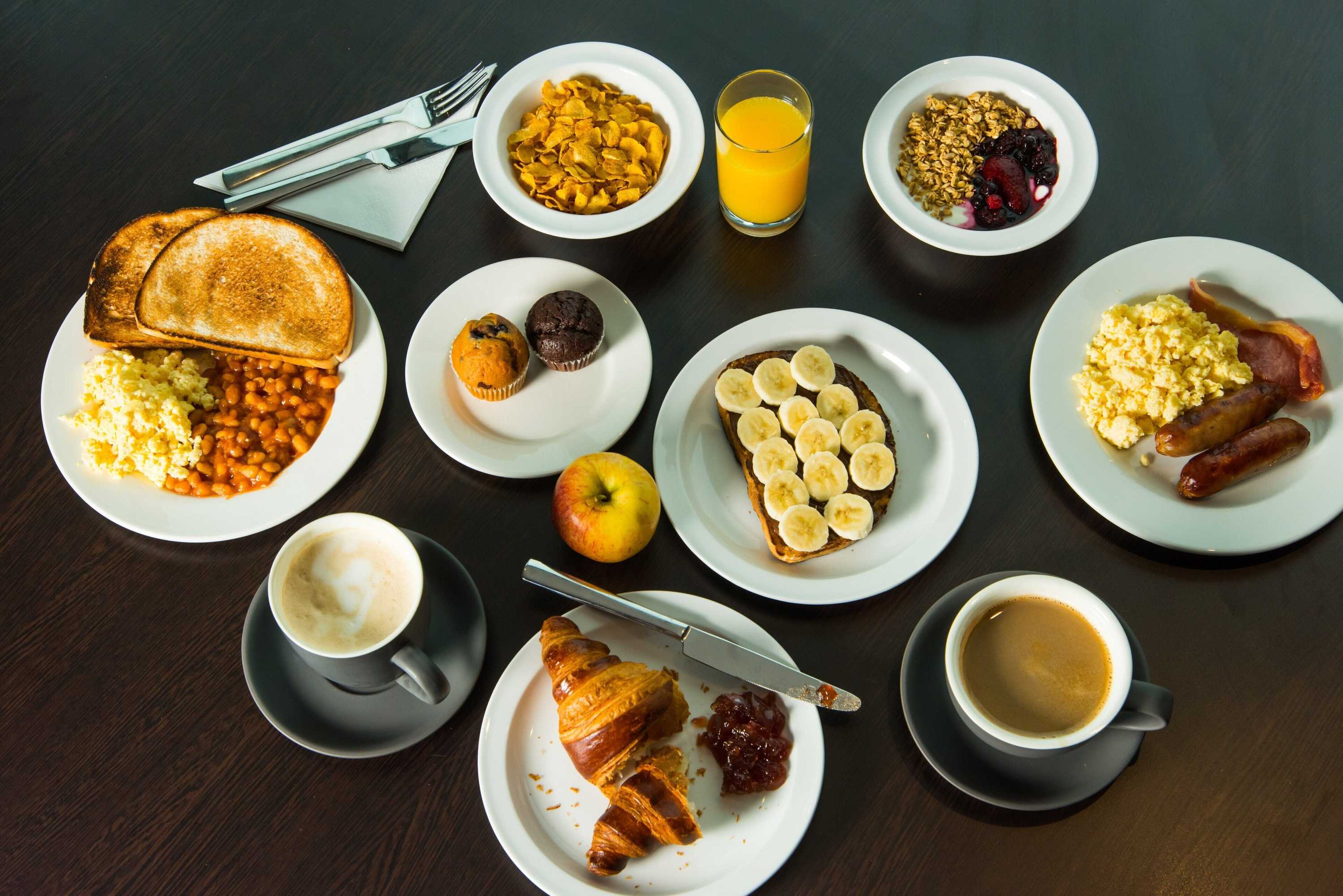 Gift card for Holiday Inn Express Hemel Hempstead by Ihg Gift card for Holiday Inn Express Hemel Hempstead by Ihg