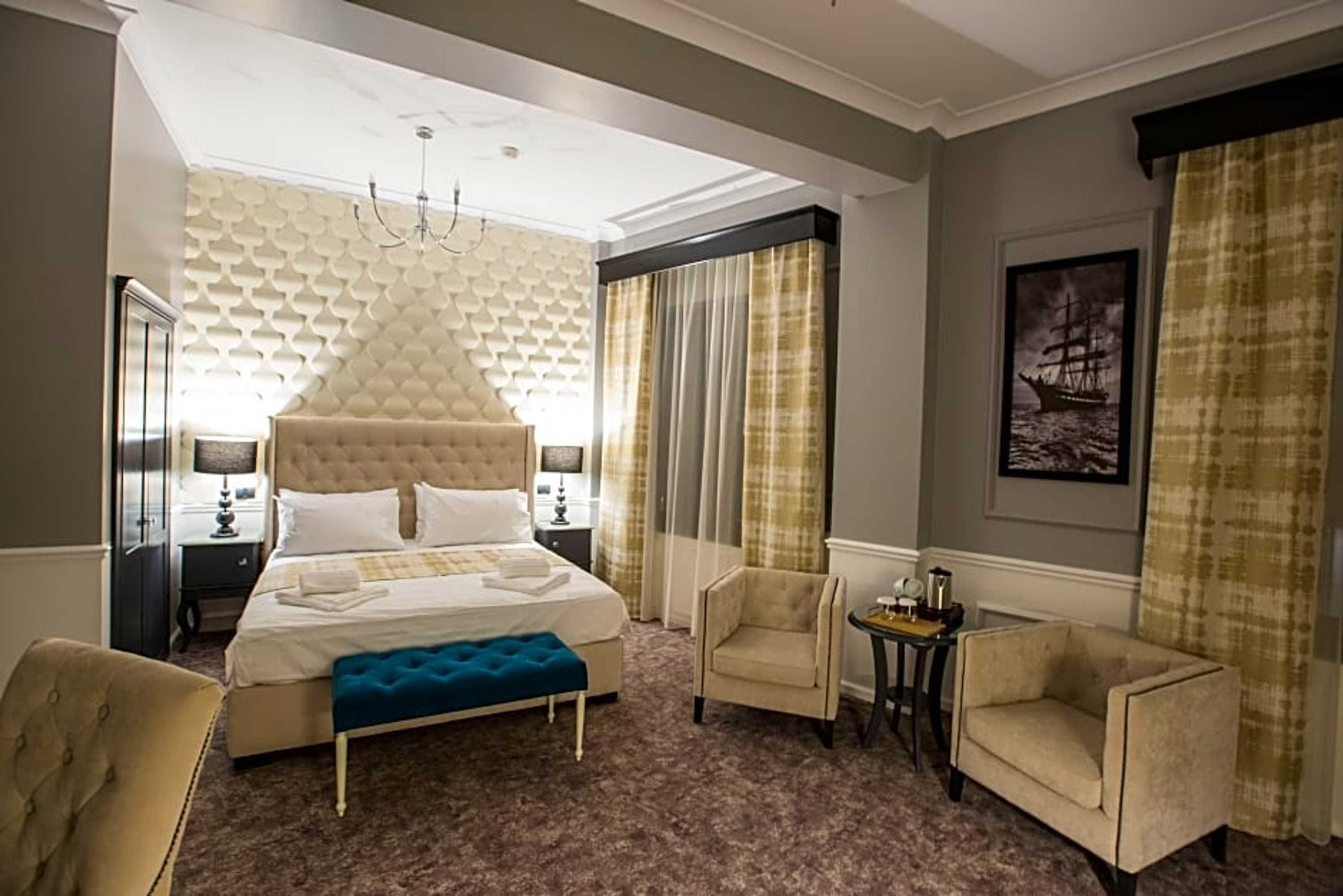 Gift card for Peninsula Boutique Hotel Gift card for Peninsula Boutique Hotel