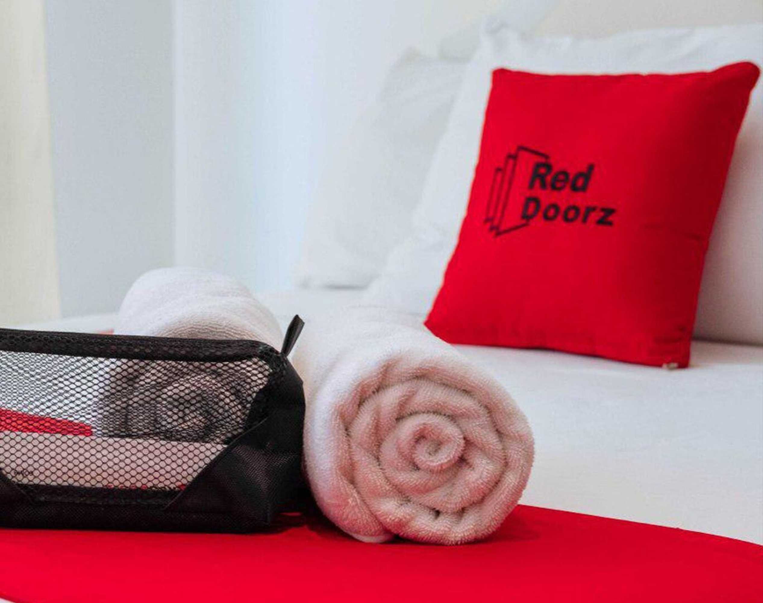Gift card for Reddoorz Premium Near Museo De Baler Gift card for Reddoorz Premium Near Museo De Baler