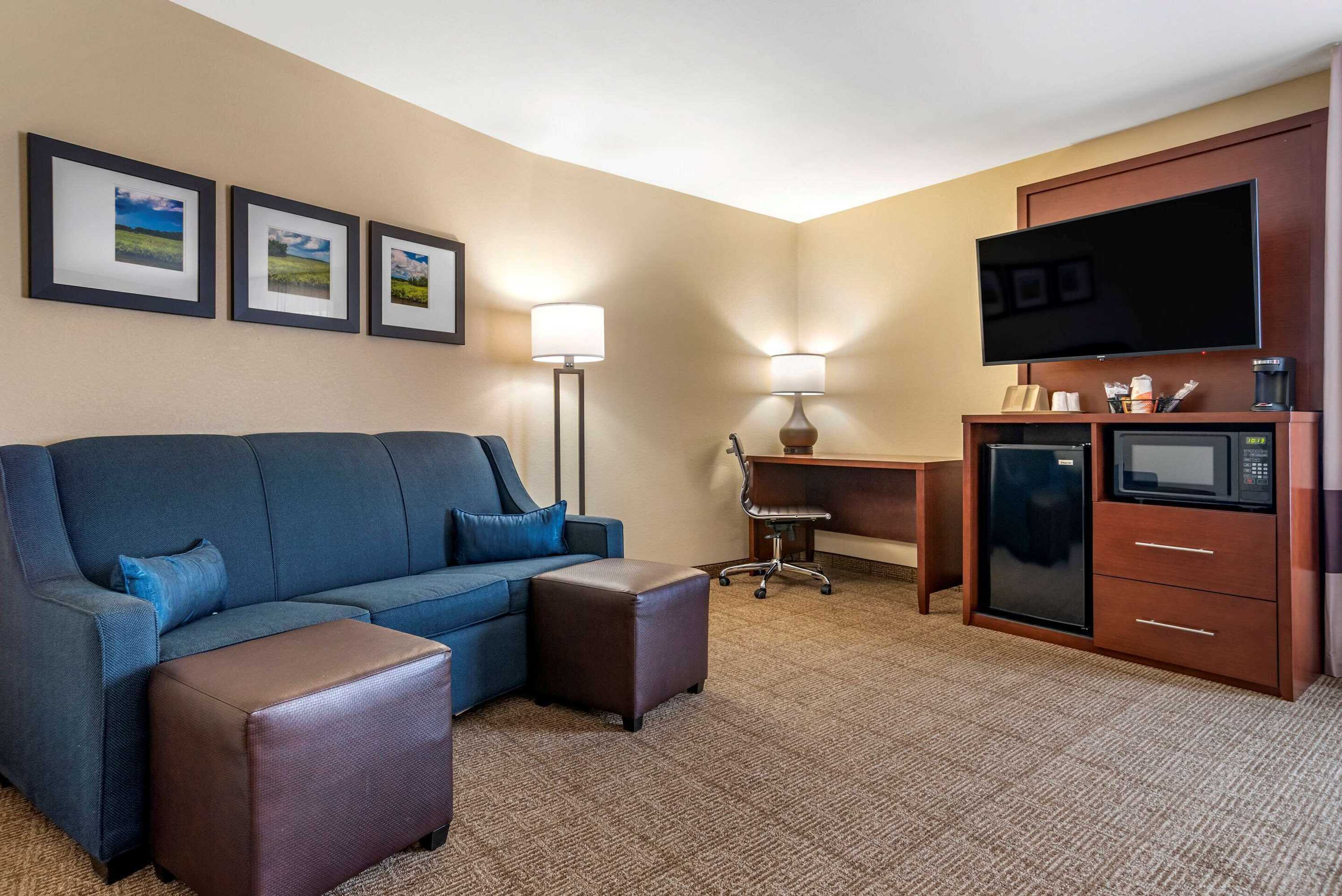 Gift card for Comfort Suites Niceville Near Elgin Air Force Base Gift card for Comfort Suites Niceville Near Elgin Air Force Base