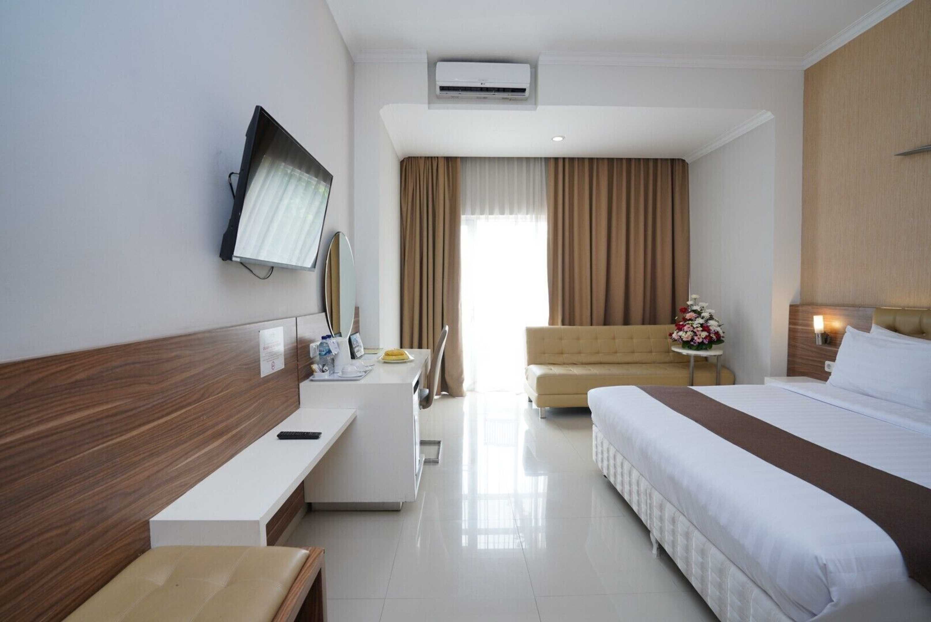 Gift card for Lorin Sentul Hotel Gift card for Lorin Sentul Hotel