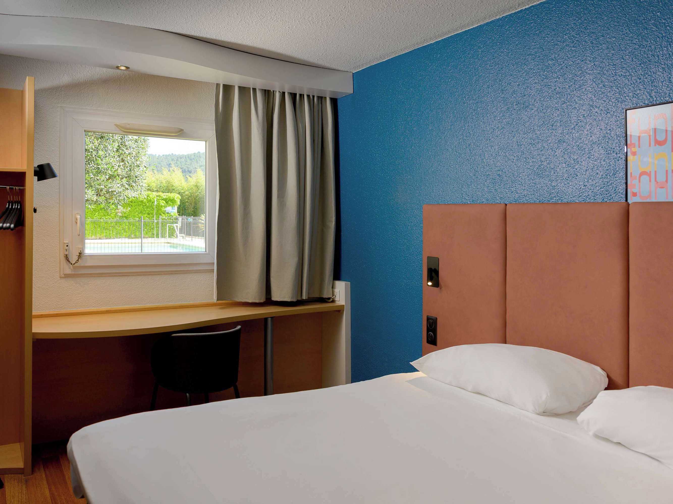Gift card for Ibis Aix en Provence Hotel Gift card for Ibis Aix en Provence Hotel