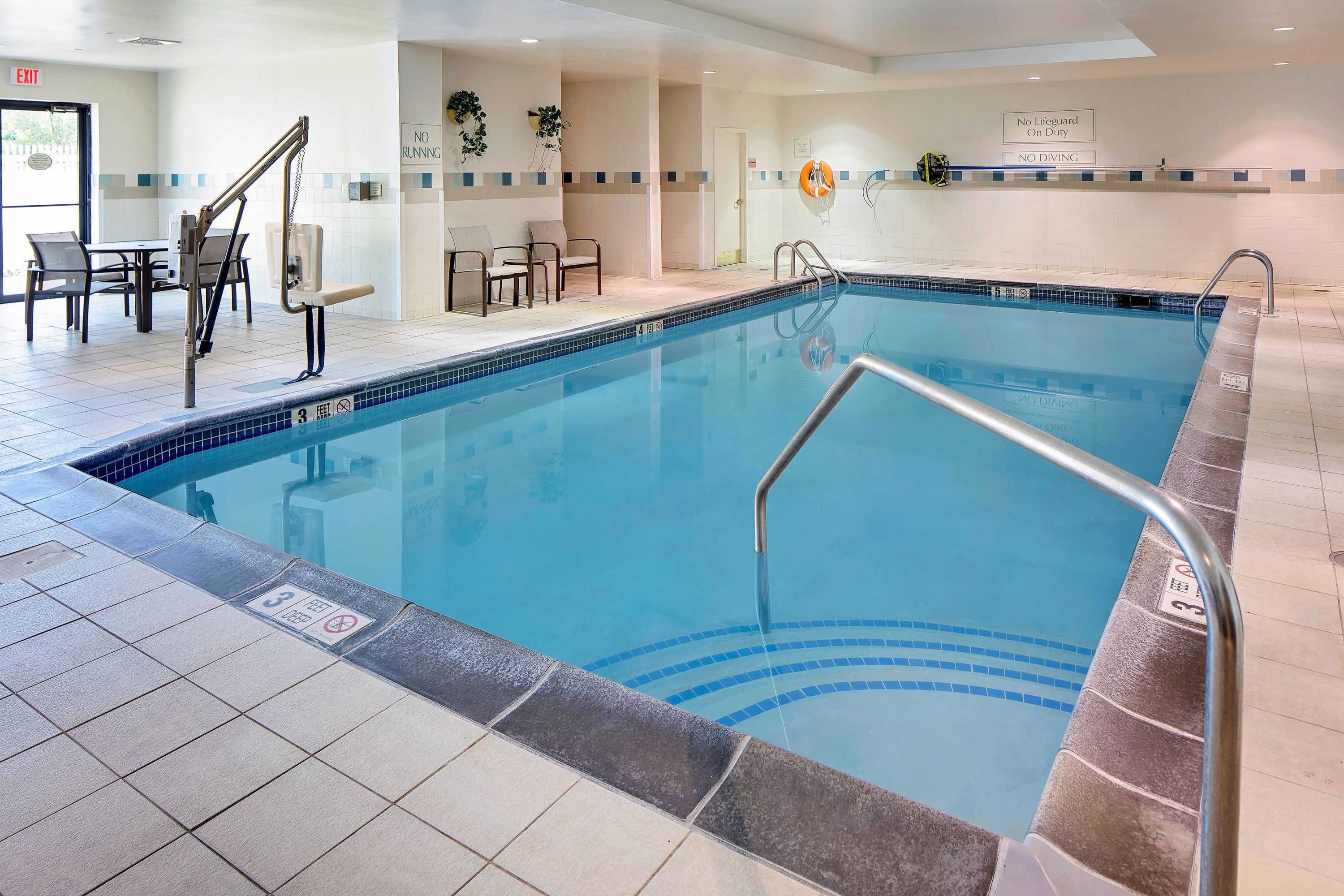 Gift card for Courtyard by Marriott Long Island Macarthur Airport Gift card for Courtyard by Marriott Long Island Macarthur Airport