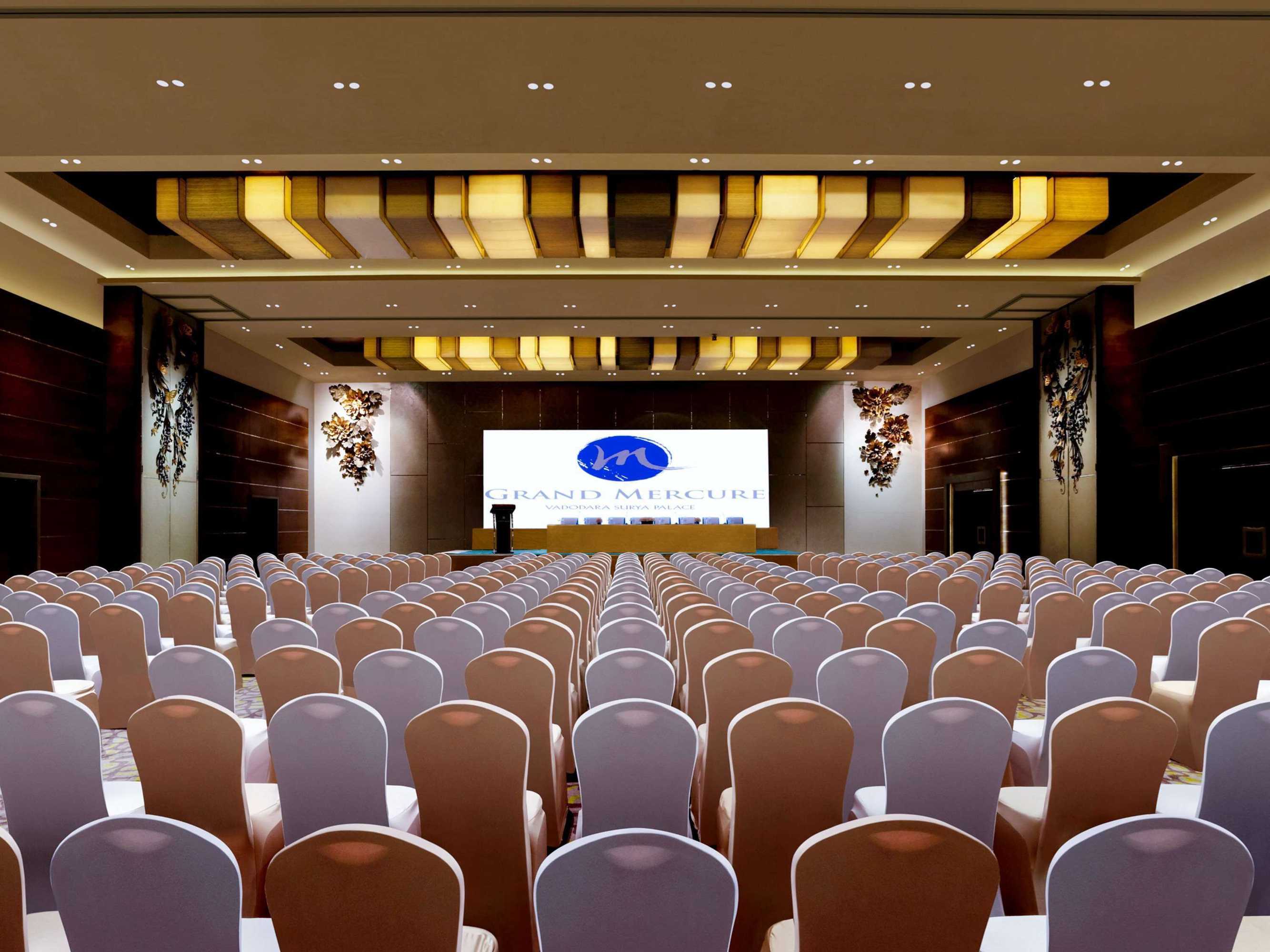 Gift card for Grand Mercure Vadodara Surya Palace Hotel Gift card for Grand Mercure Vadodara Surya Palace Hotel