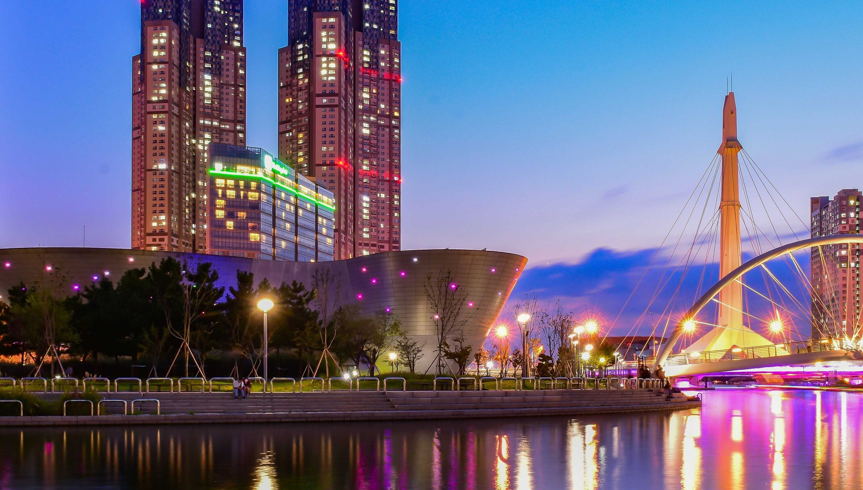 Gift card for Holiday Inn Incheon Songdo by Ihg Gift card for Holiday Inn Incheon Songdo by Ihg