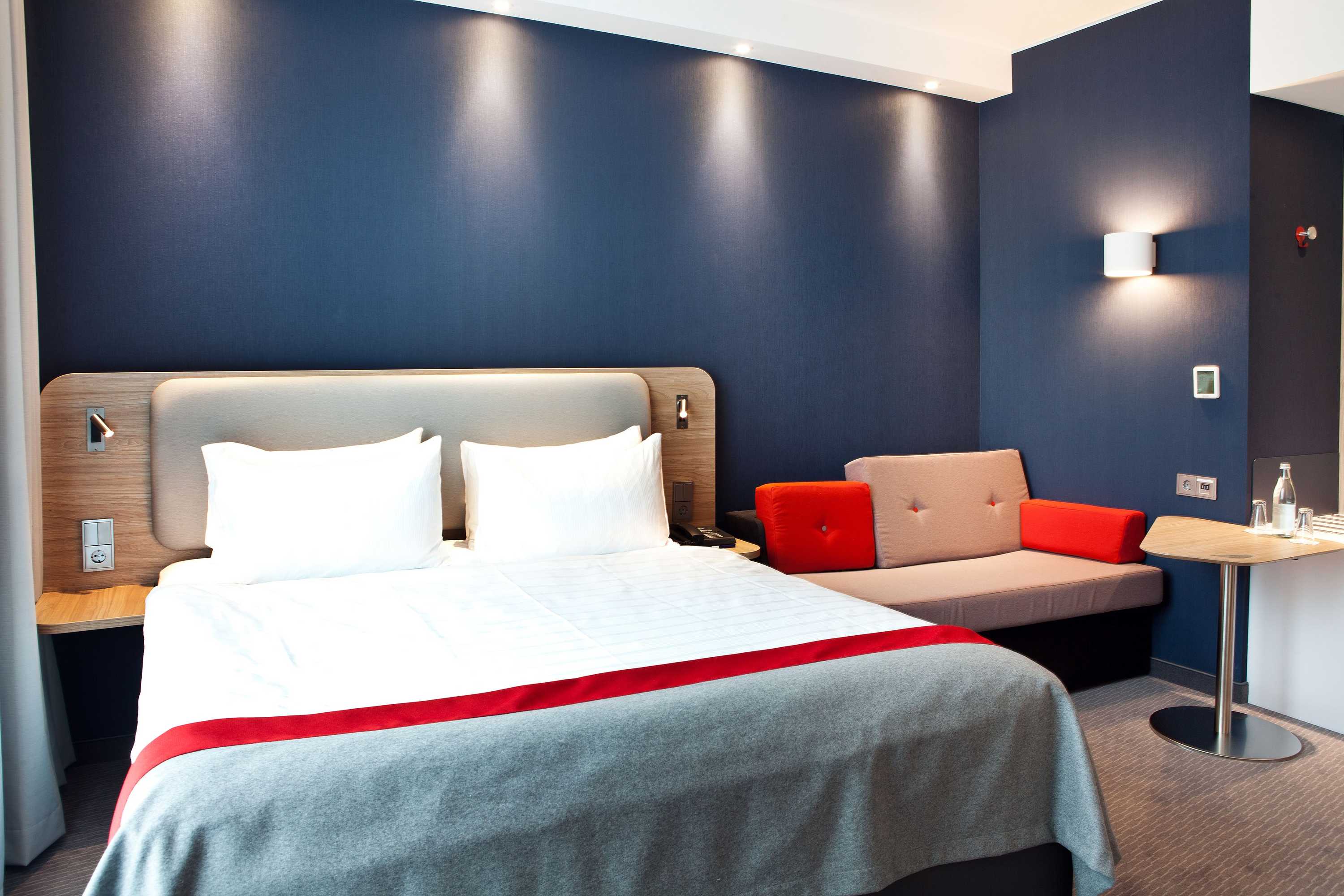 Gift card for Holiday Inn Express Ringsheim by Ihg Gift card for Holiday Inn Express Ringsheim by Ihg