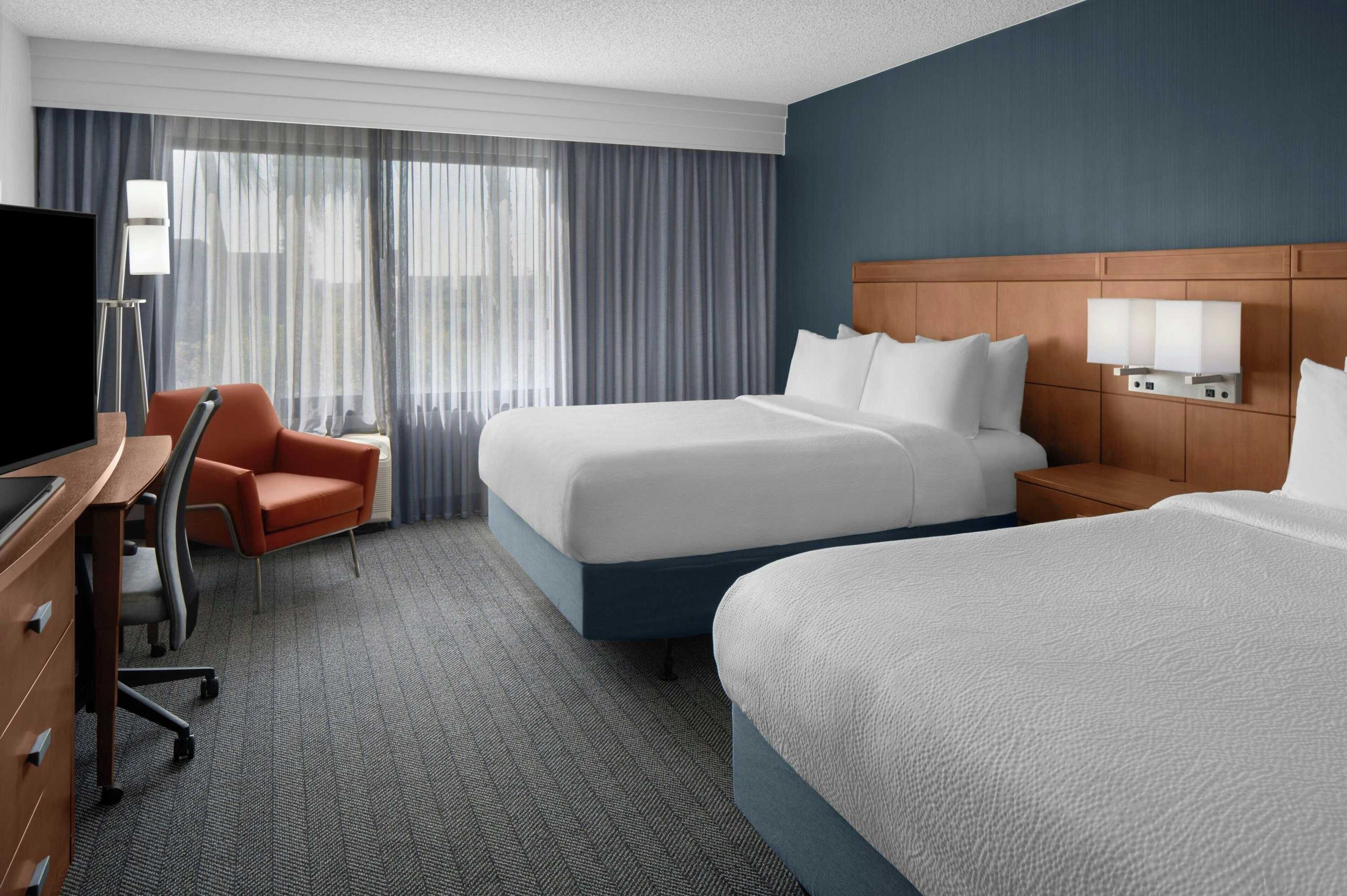 Gift card for Courtyard by Marriott Cypress Anaheim/orange County