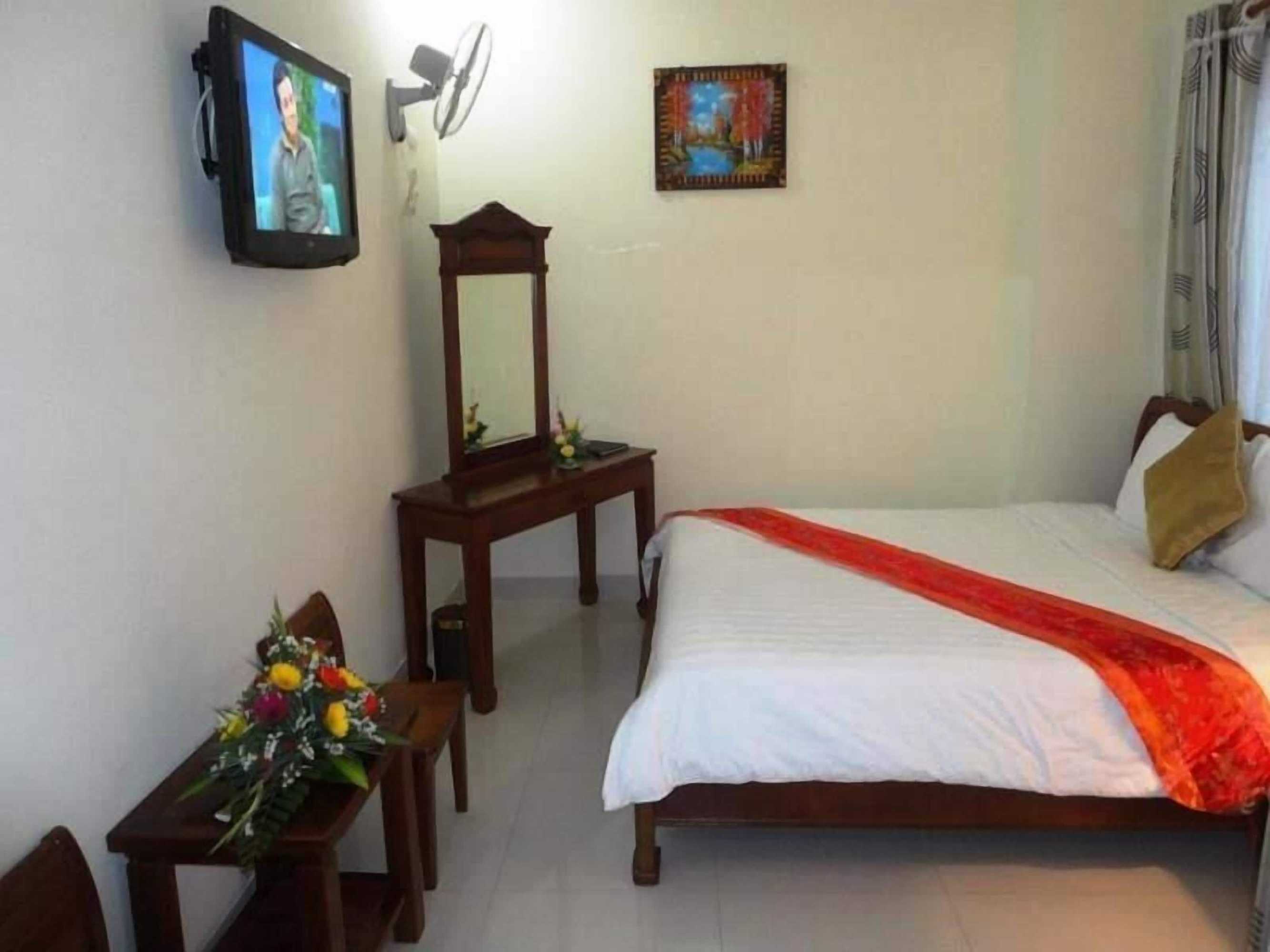 Gift card for Hoang Yen Canary Hotel Gift card for Hoang Yen Canary Hotel