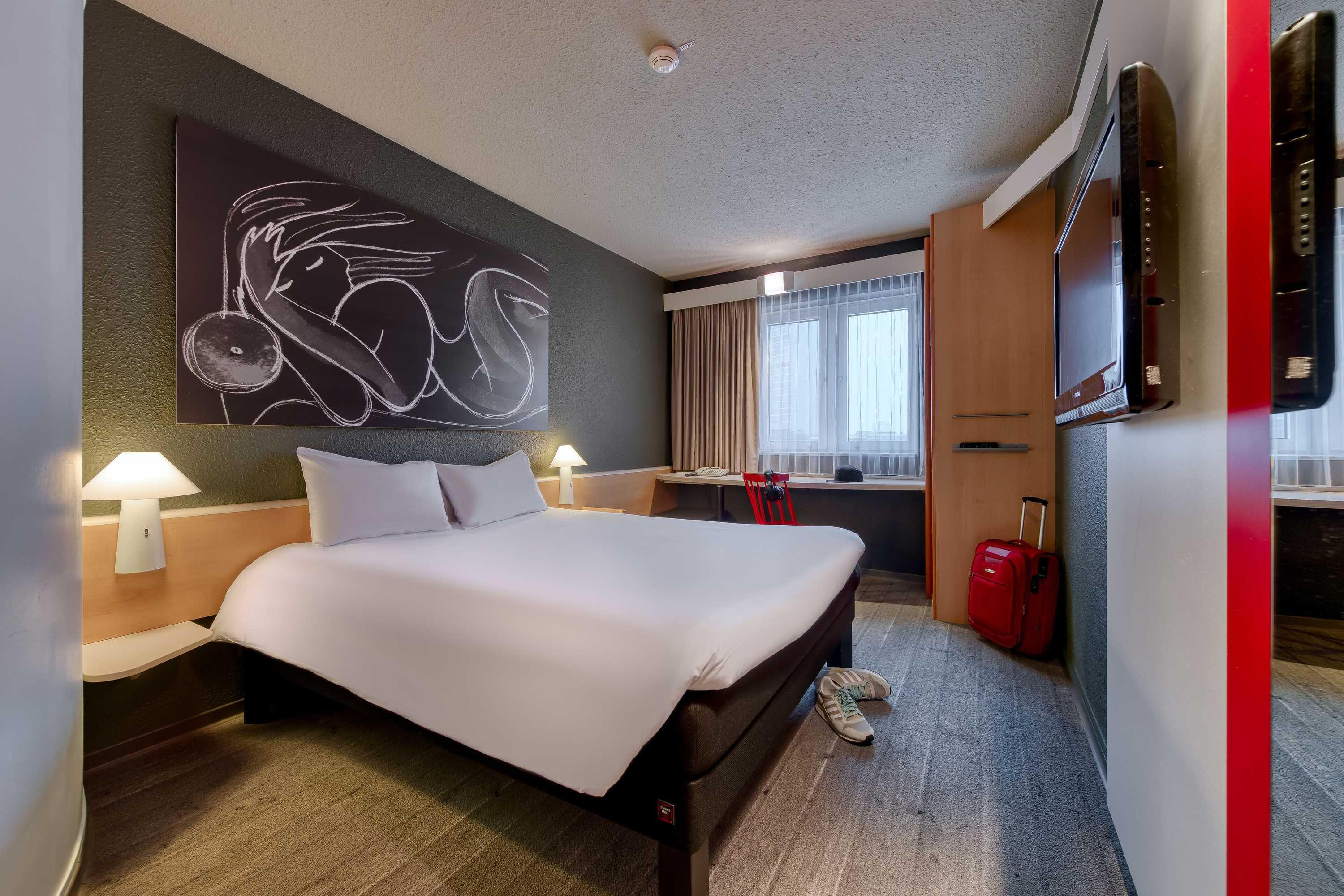 Gift card for Ibis Muenchen Parkstadt Schwabing Gift card for Ibis Muenchen Parkstadt Schwabing