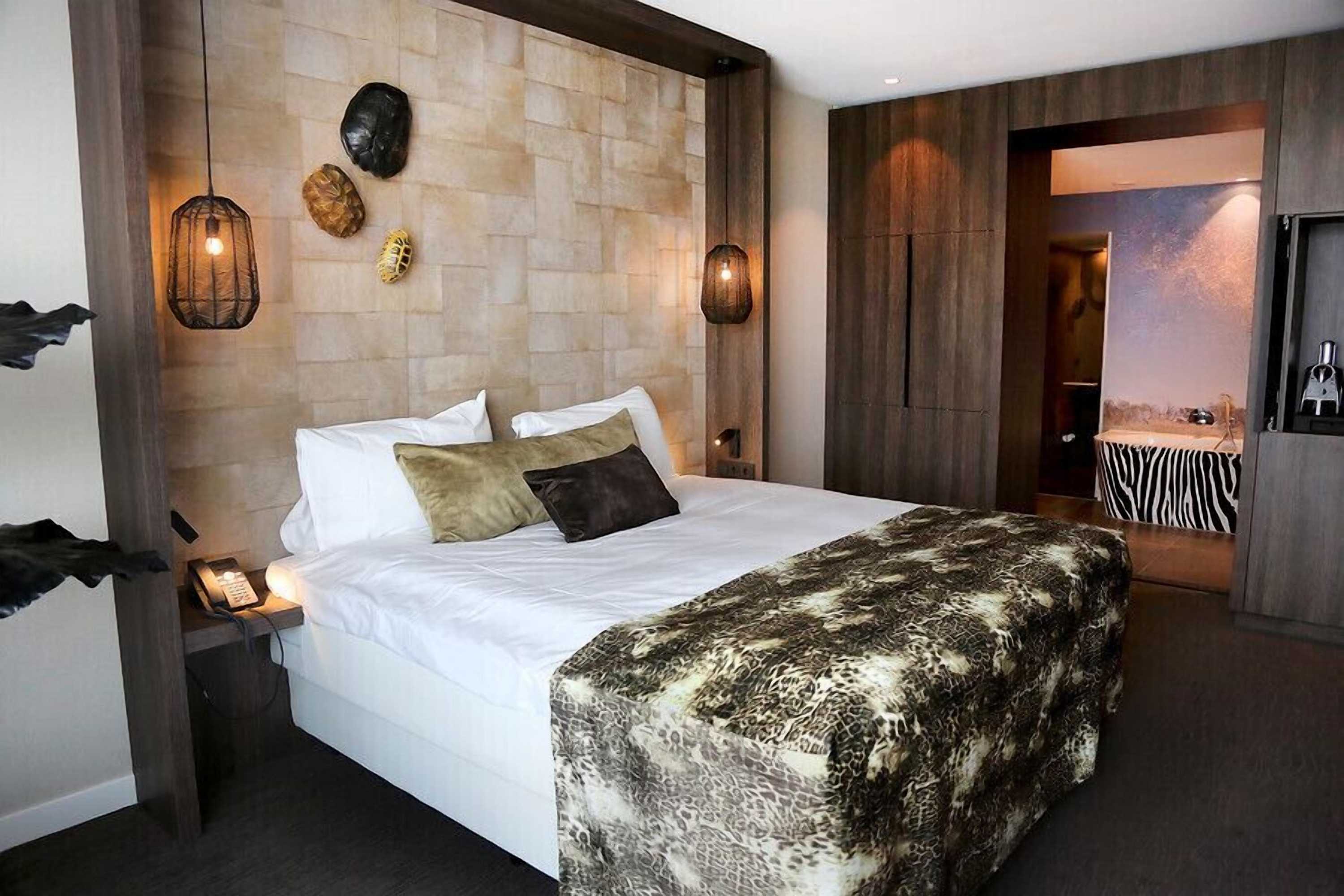 Gift card for Van Der Valk Hotel Tilburg Gift card for Van Der Valk Hotel Tilburg