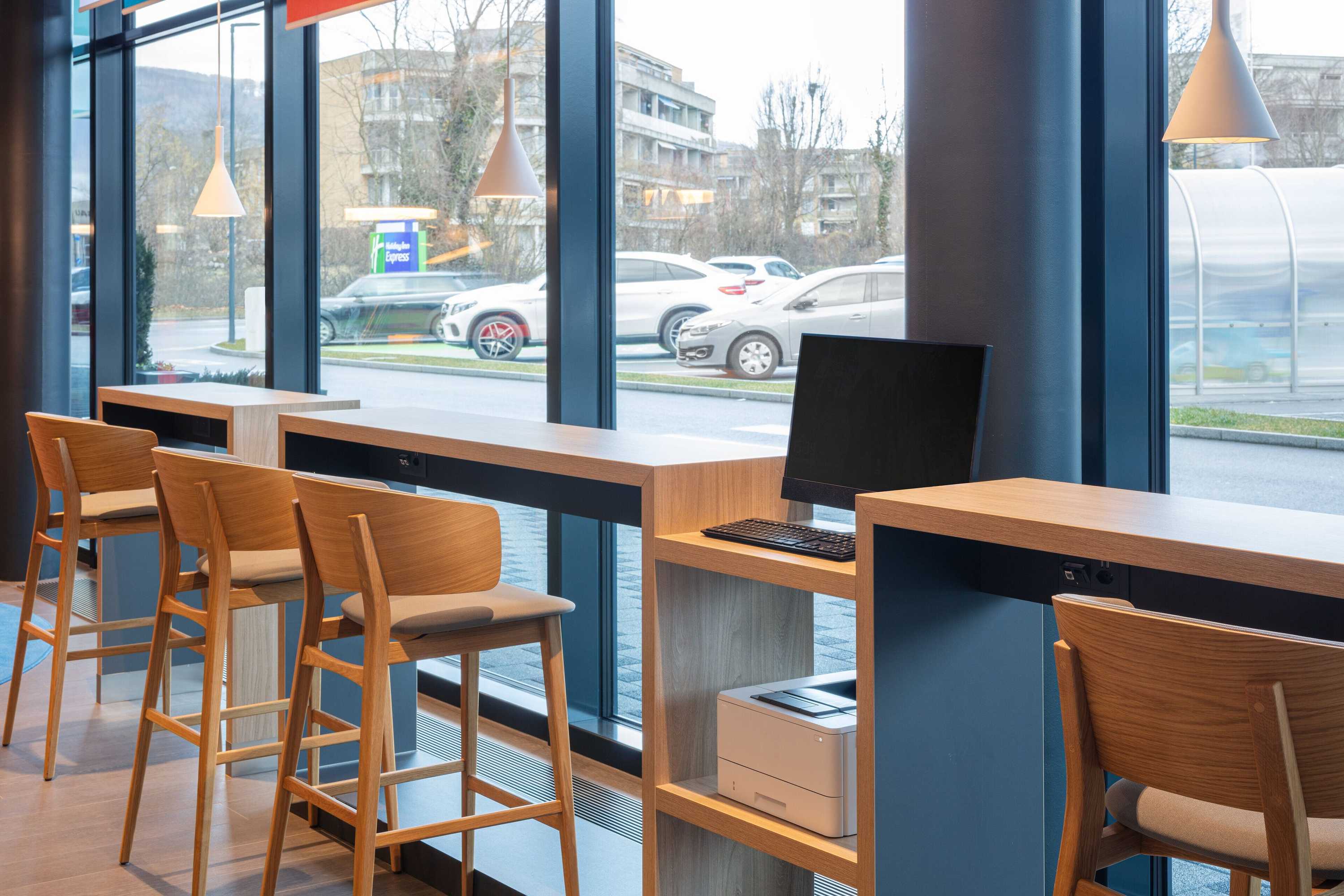 Gift card for Holiday Inn Express Aarburg - Oftringen by Ihg Gift card for Holiday Inn Express Aarburg - Oftringen by Ihg
