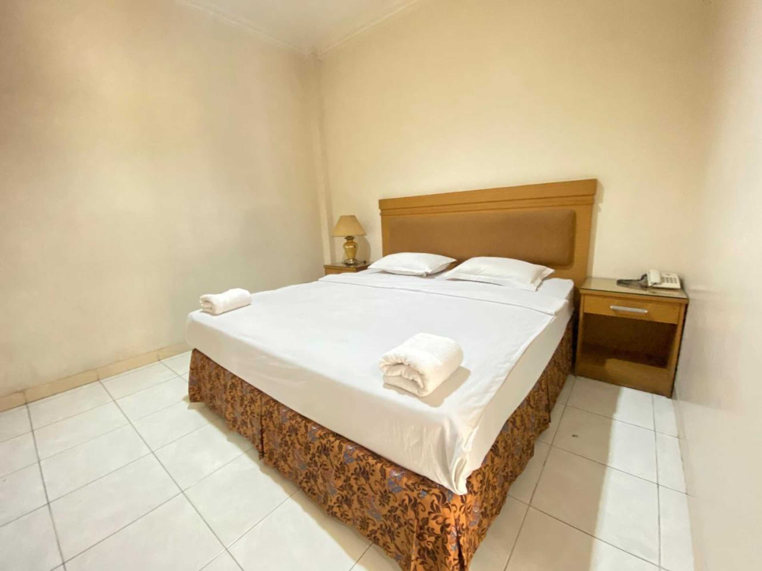 Gift card for Lilianto Hotel Polewali Mitra Reddoorz Gift card for Lilianto Hotel Polewali Mitra Reddoorz