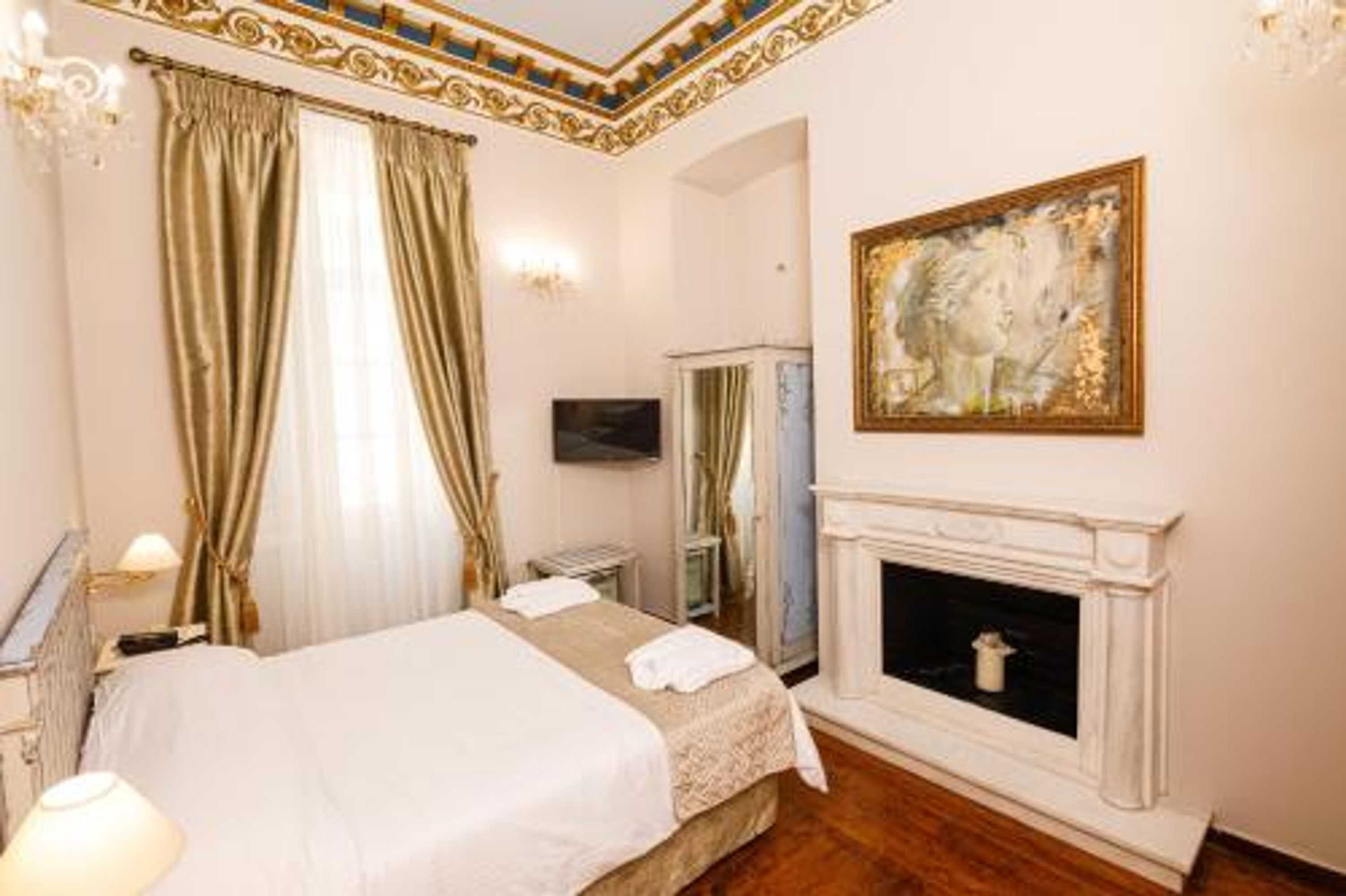 Gift card for Palaiologos Luxury City Hotel Gift card for Palaiologos Luxury City Hotel