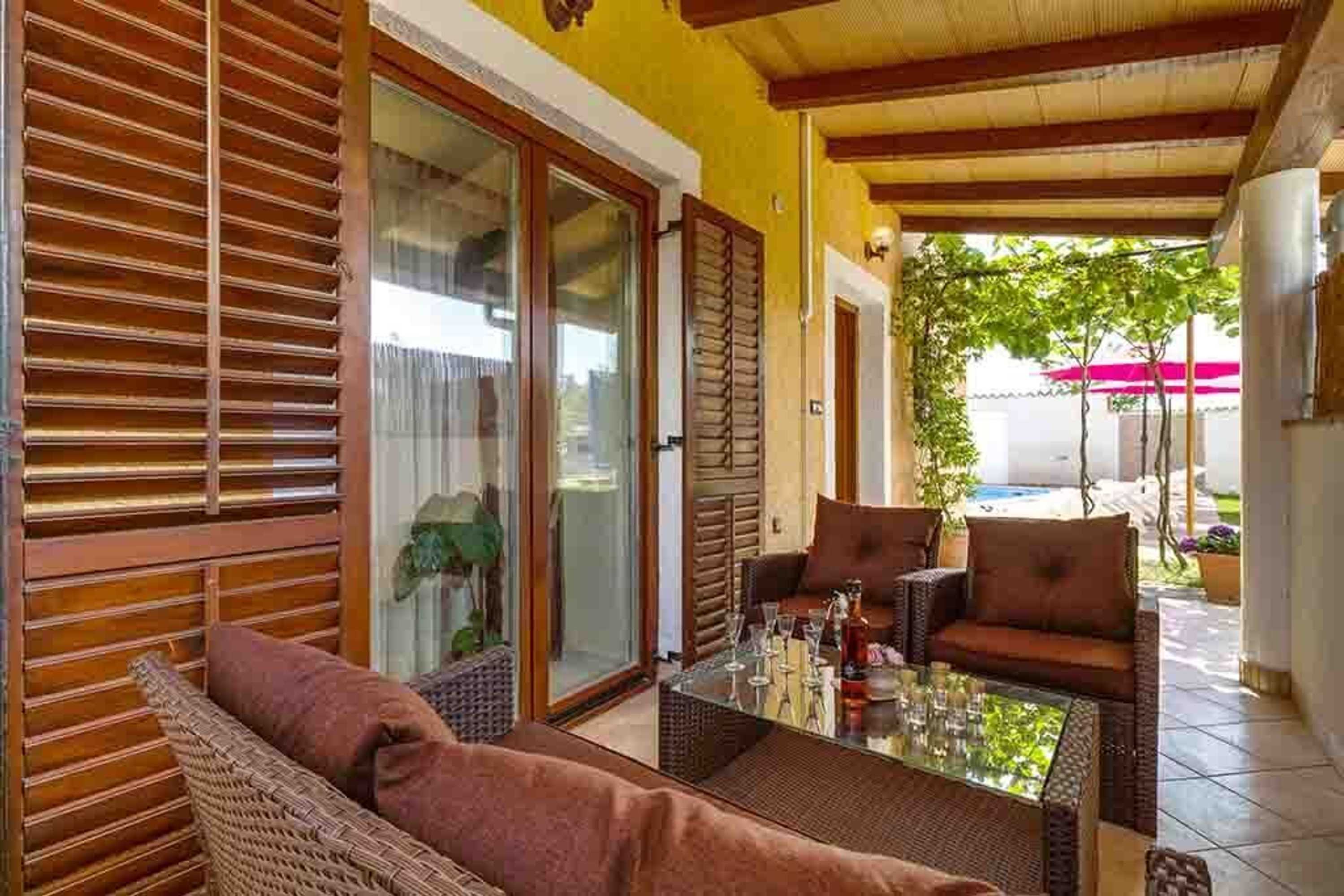 Gift card for Holiday House Emily With a Pool