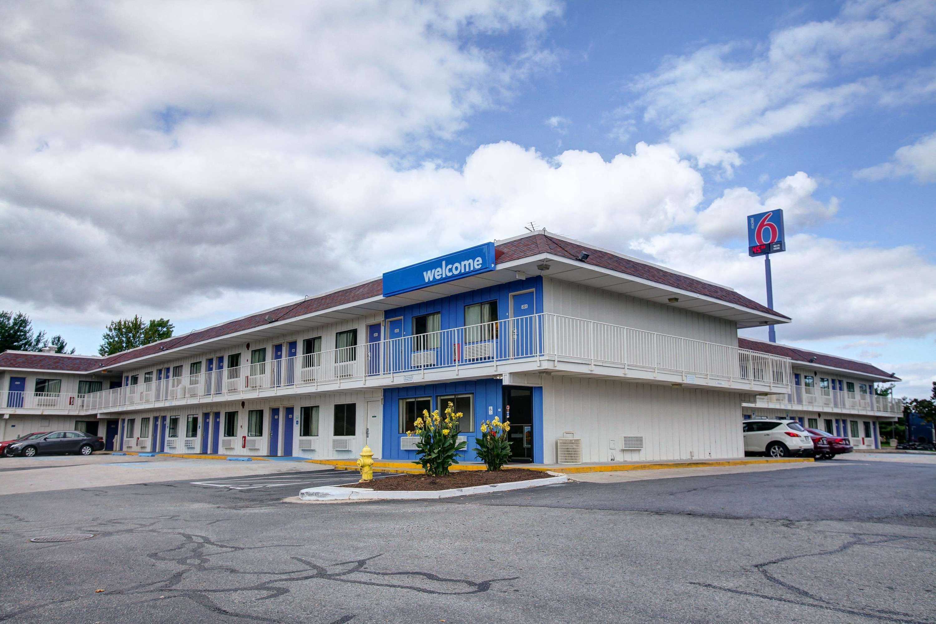 Gift card for Motel 6 Elkton, MD