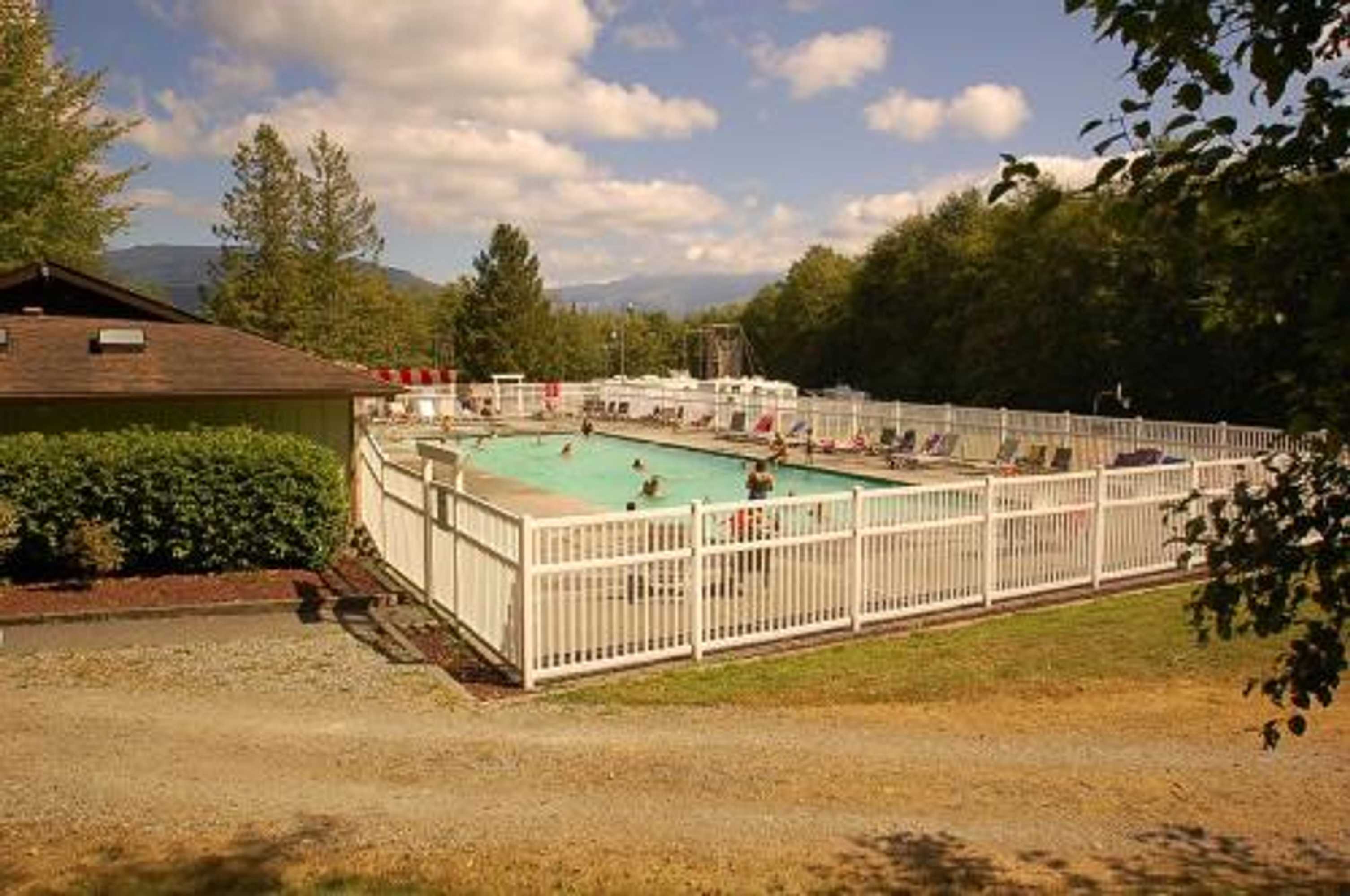 Gift card for Mount Vernon Camping Resort Studio Cabin 4 Gift card for Mount Vernon Camping Resort Studio Cabin 4