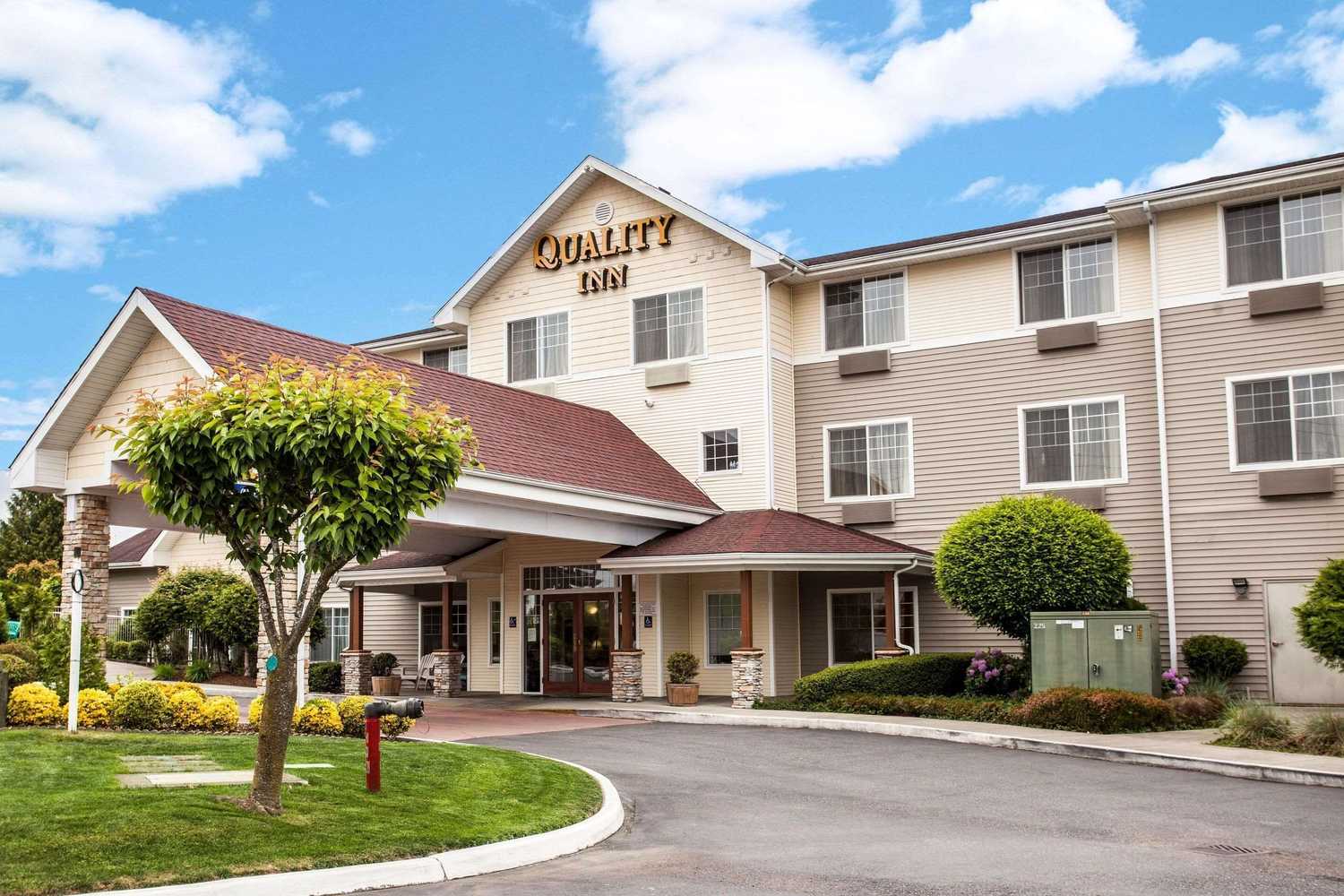 Gift card for Quality Inn & Suites Federal Way - Seattle
