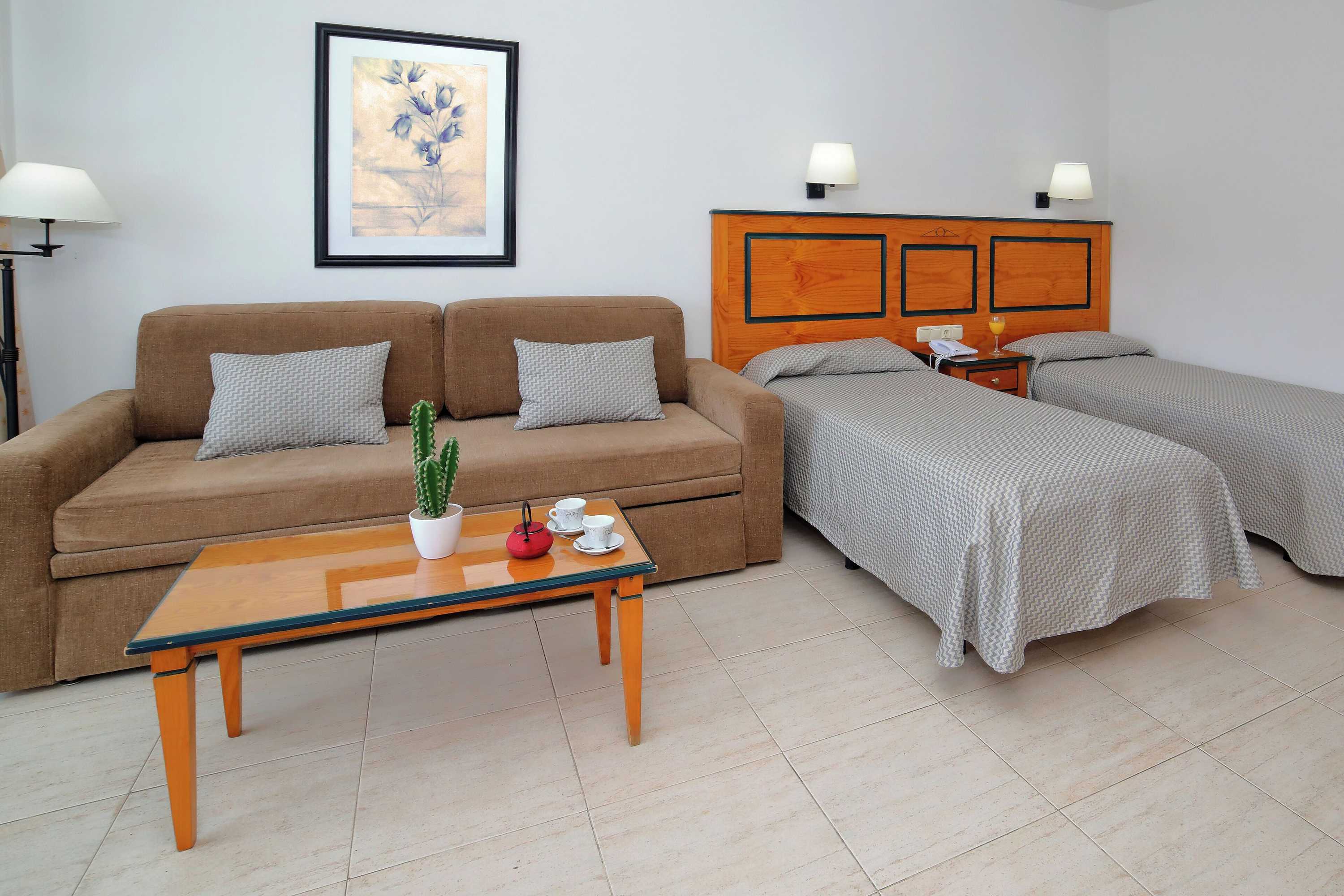 Gift card for Aparthotel Pyr Fuengirola Gift card for Aparthotel Pyr Fuengirola