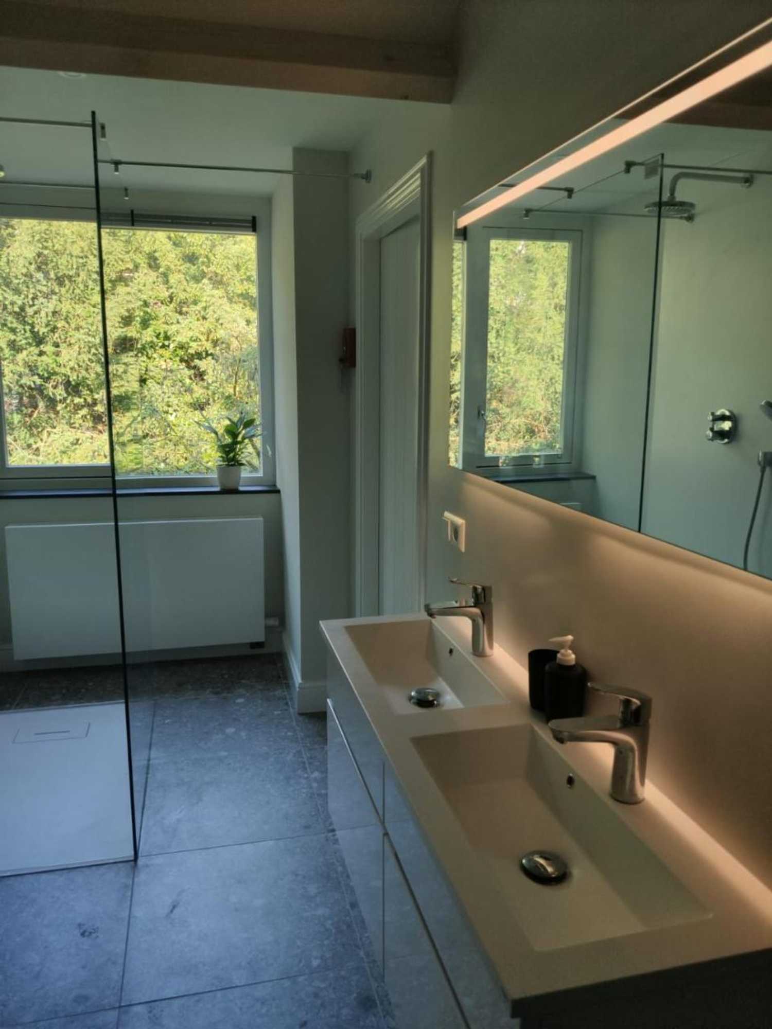 Gift card for Modern Palace B&b Emma Staete