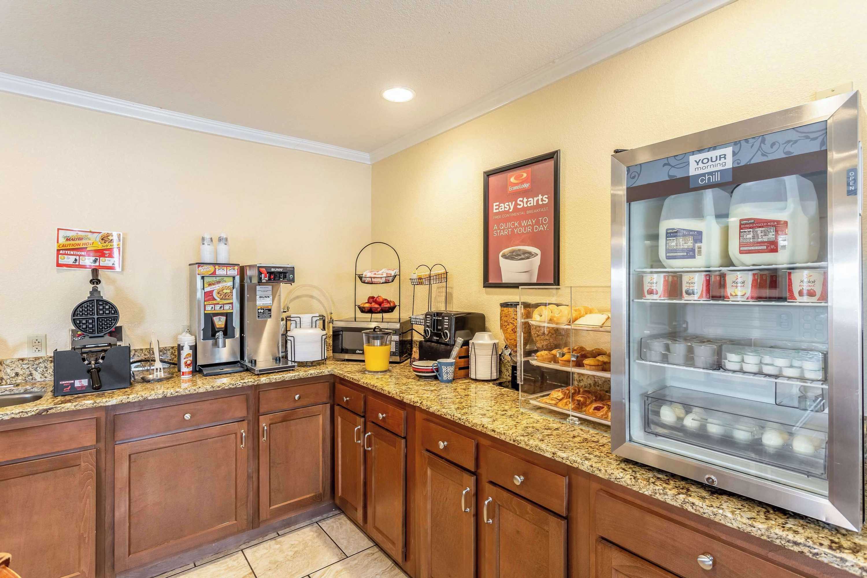 Gift card for Econo Lodge Inn & Suites Gift card for Econo Lodge Inn & Suites