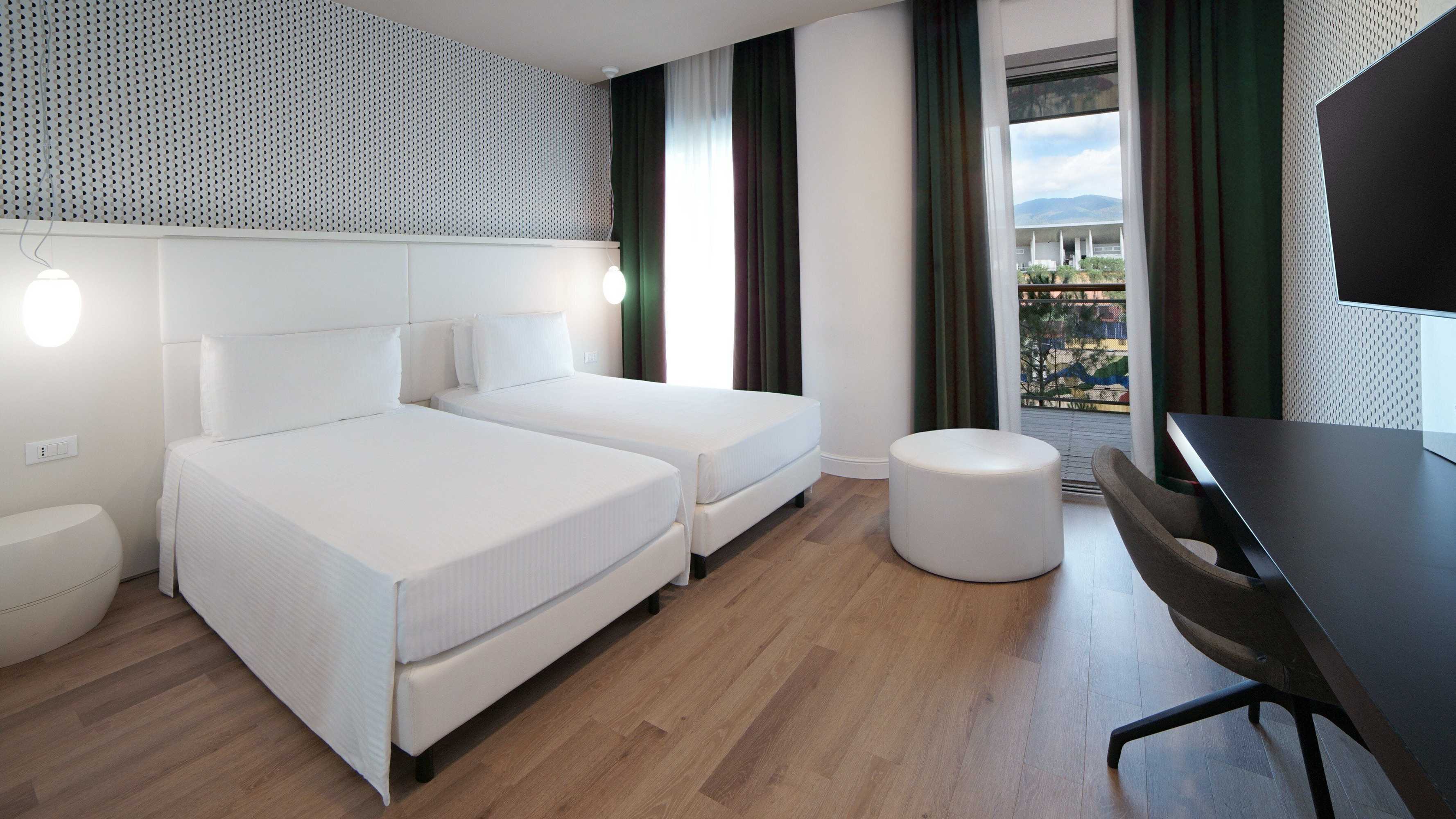 Gift card for Holiday Inn Nola - Naples Vulcano Buono by Ihg Gift card for Holiday Inn Nola - Naples Vulcano Buono by Ihg