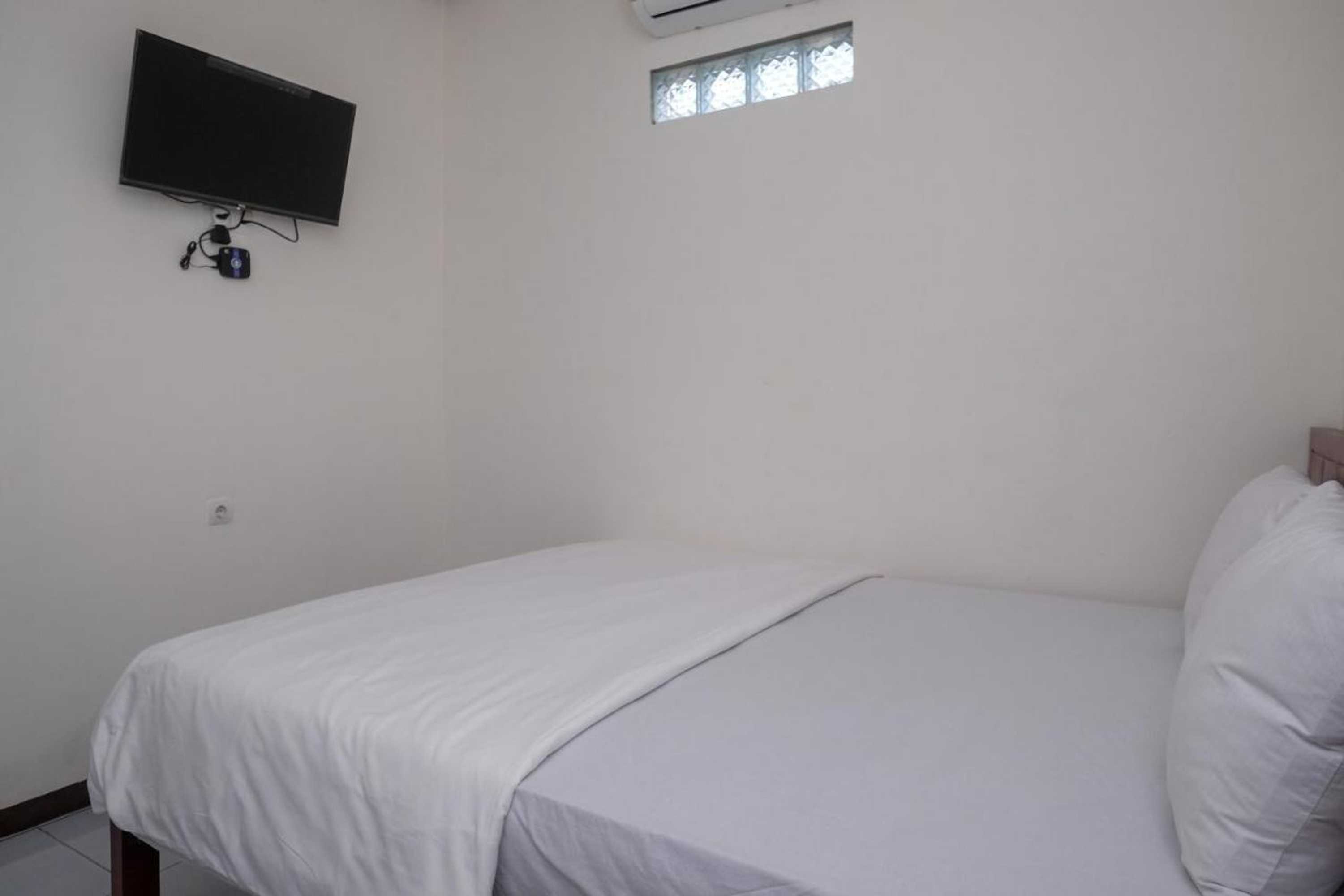 Gift card for Urbanview Syariah Zidney 3 Salatiga by Reddoorz