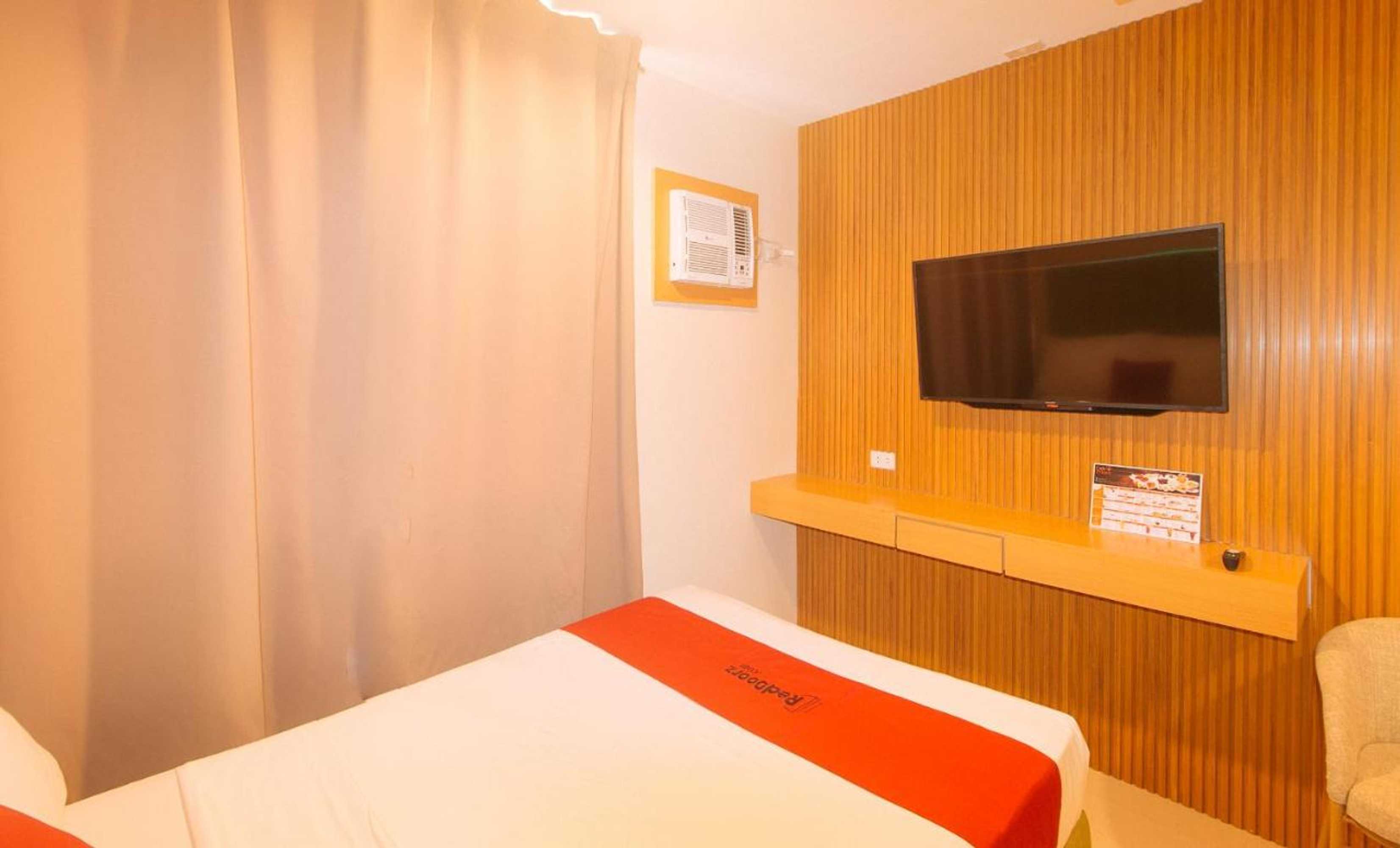 Gift card for Reddoorz @ Benelio Suites Pavia Iloilo