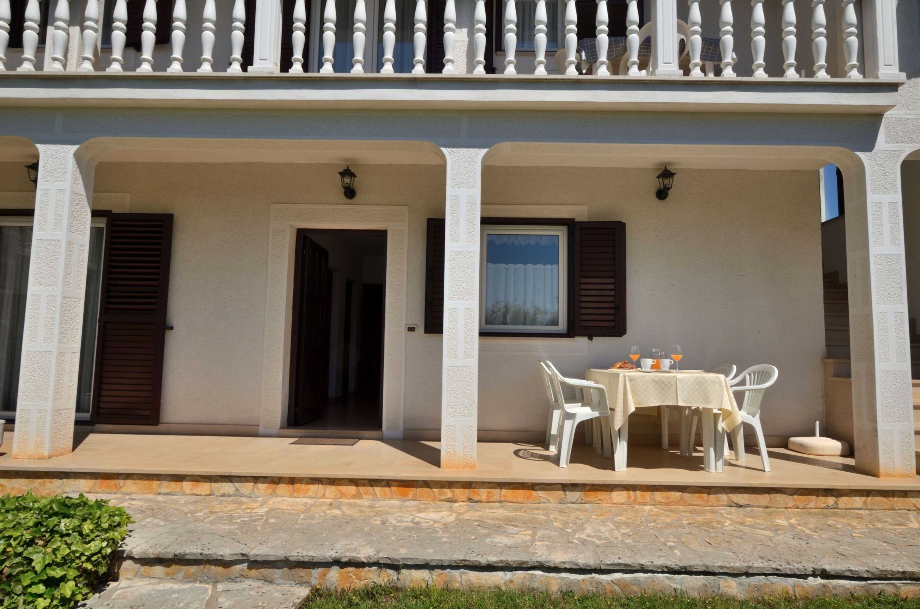 Gift card for House Mariano