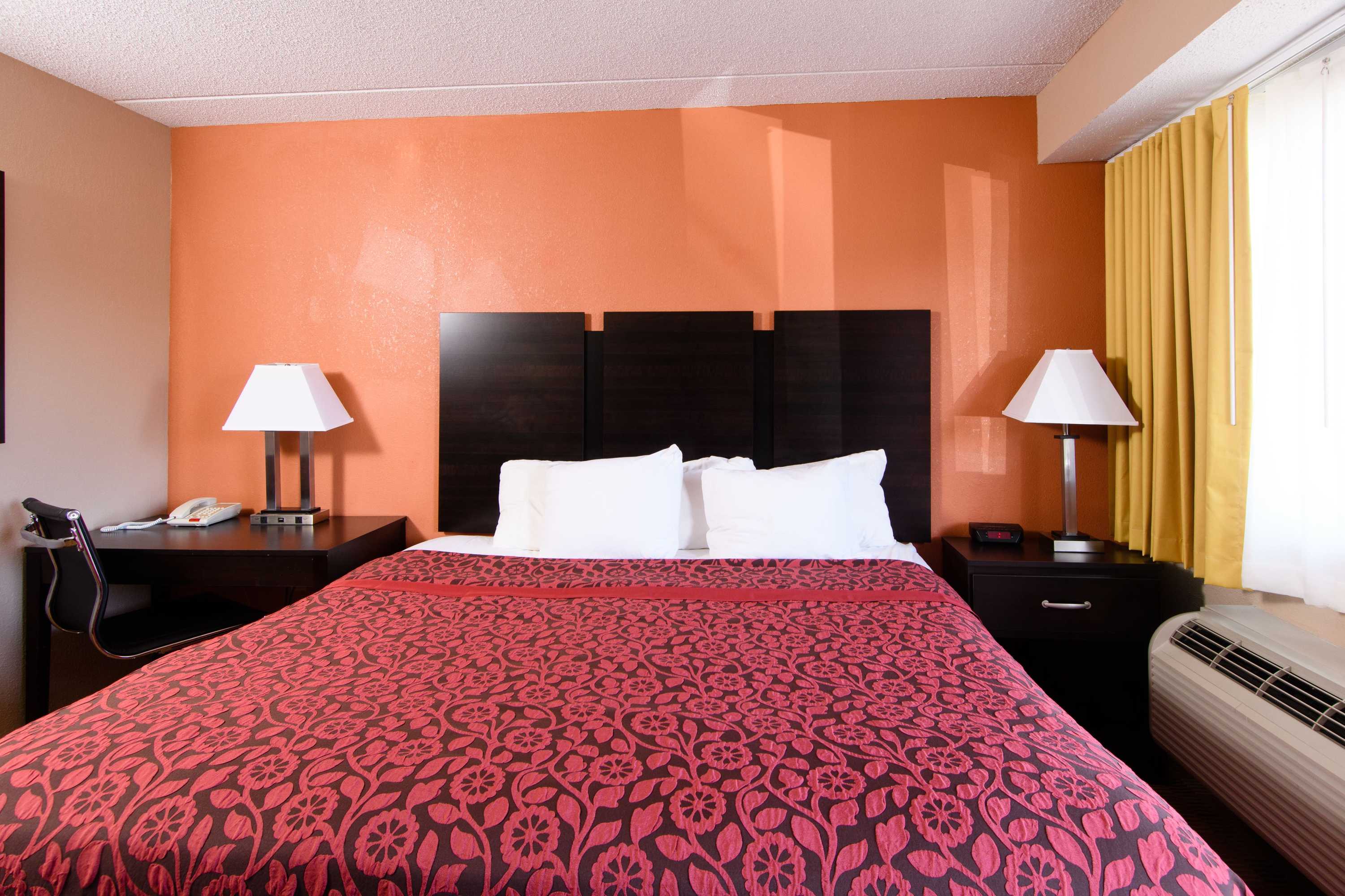 Gift card for Days Inn by Wyndham Pittsburgh-Harmarville Gift card for Days Inn by Wyndham Pittsburgh-Harmarville