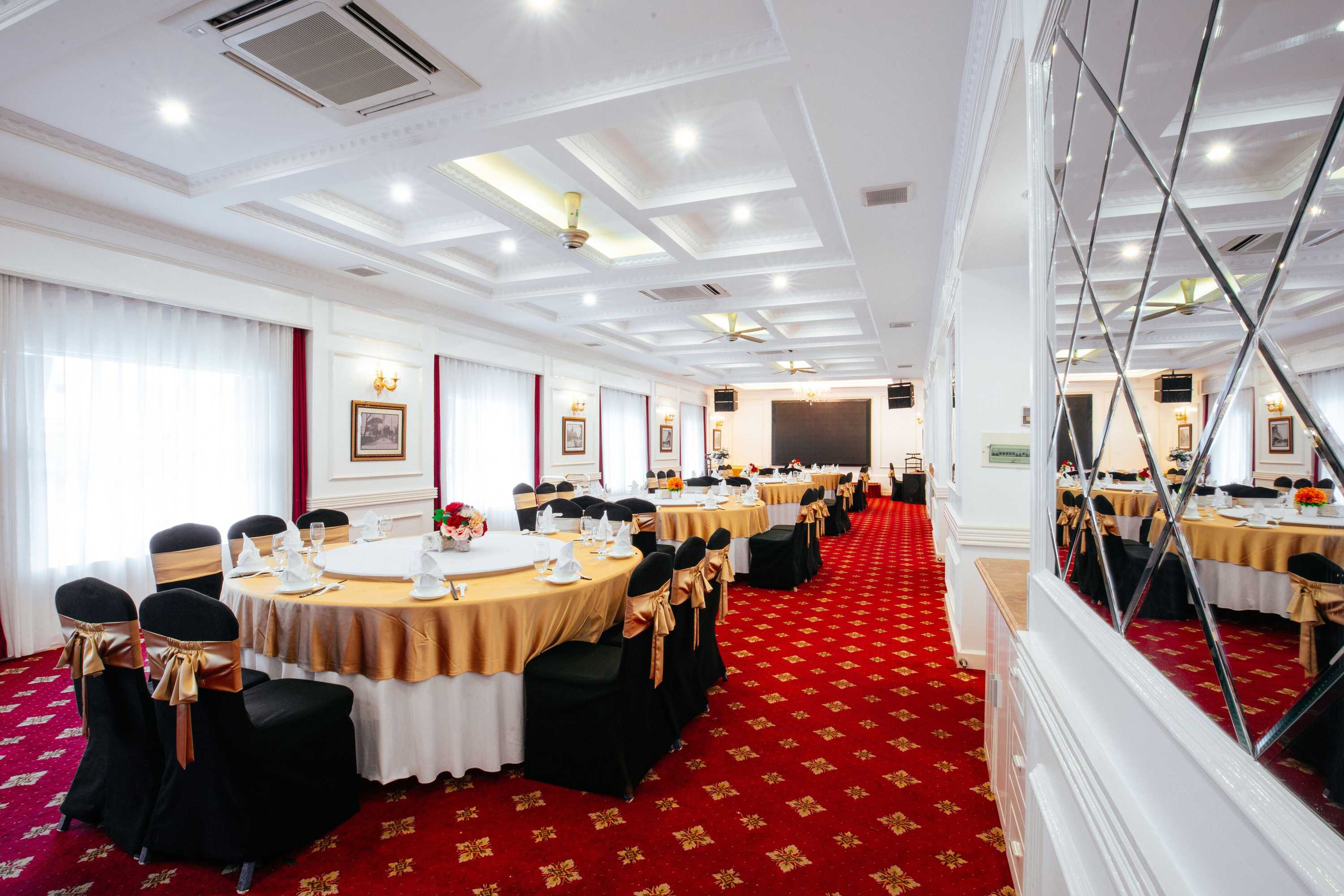Gift card for White Palace Thai Binh Hotel 1 Gift card for White Palace Thai Binh Hotel 1