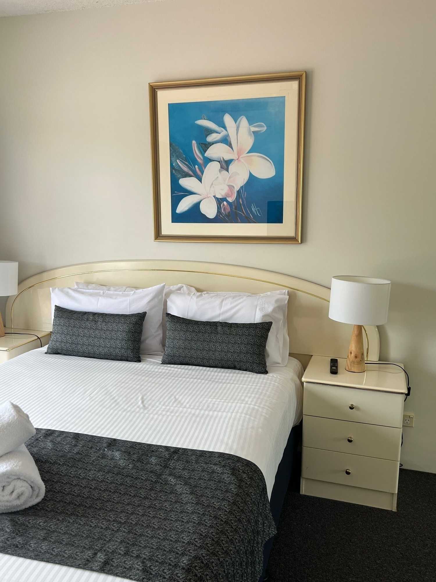 Gift card for White Crest Apartments