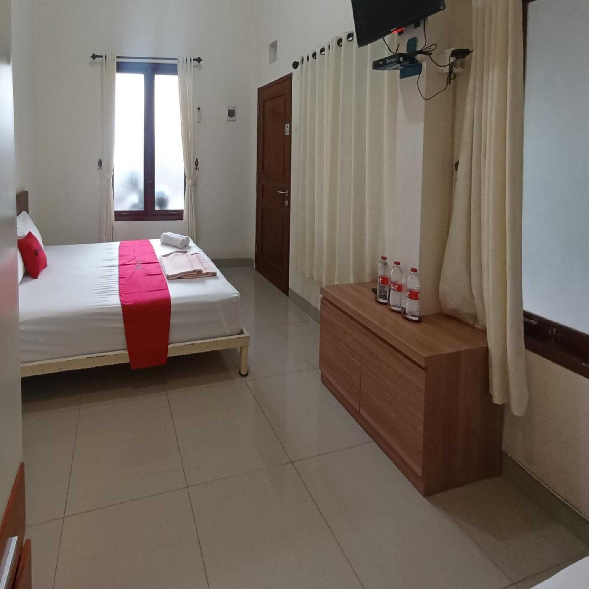 Gift card for Super Oyo 3314 Syariah House