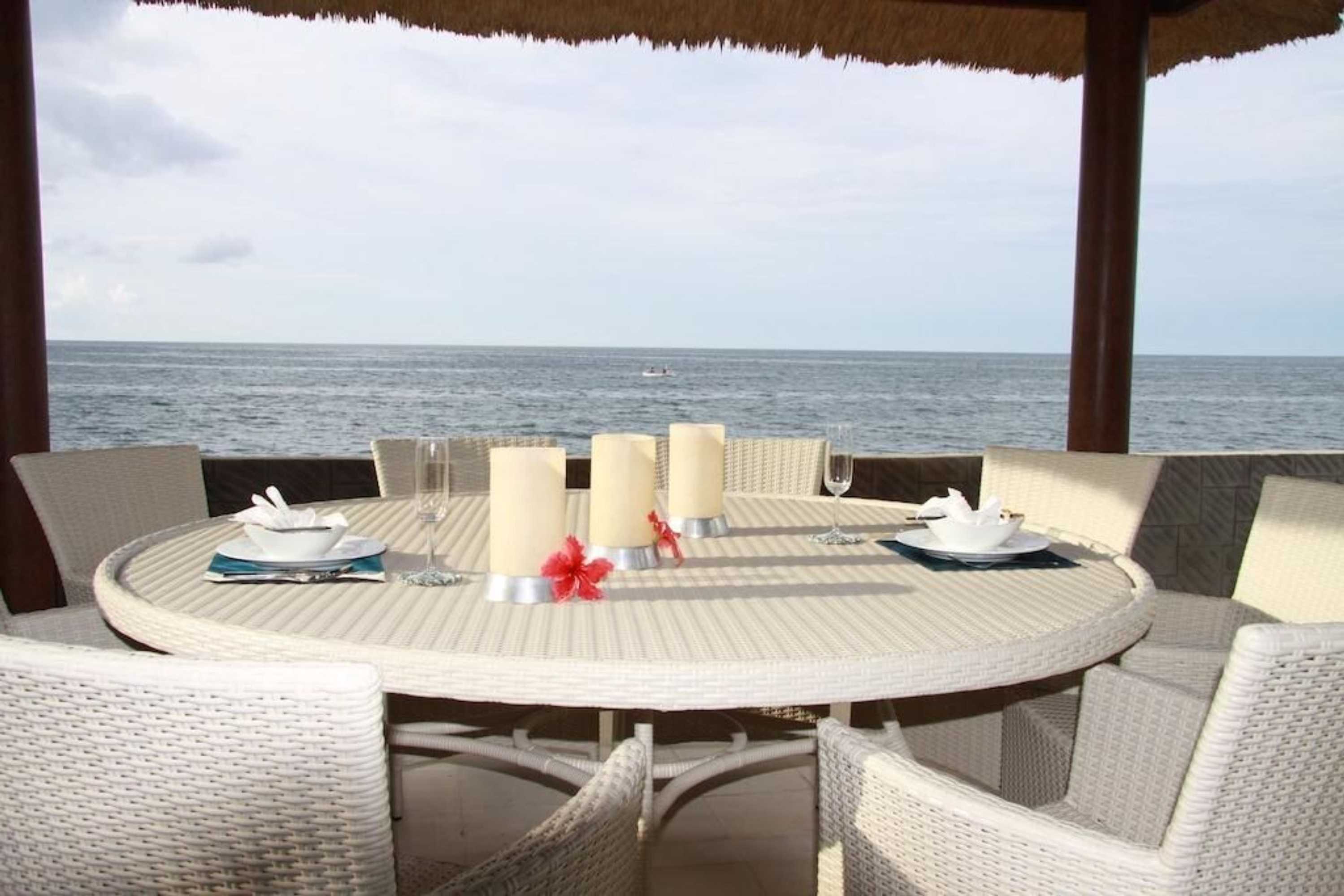 Gift card for The Beach Front Villas - North Bali Gift card for The Beach Front Villas - North Bali
